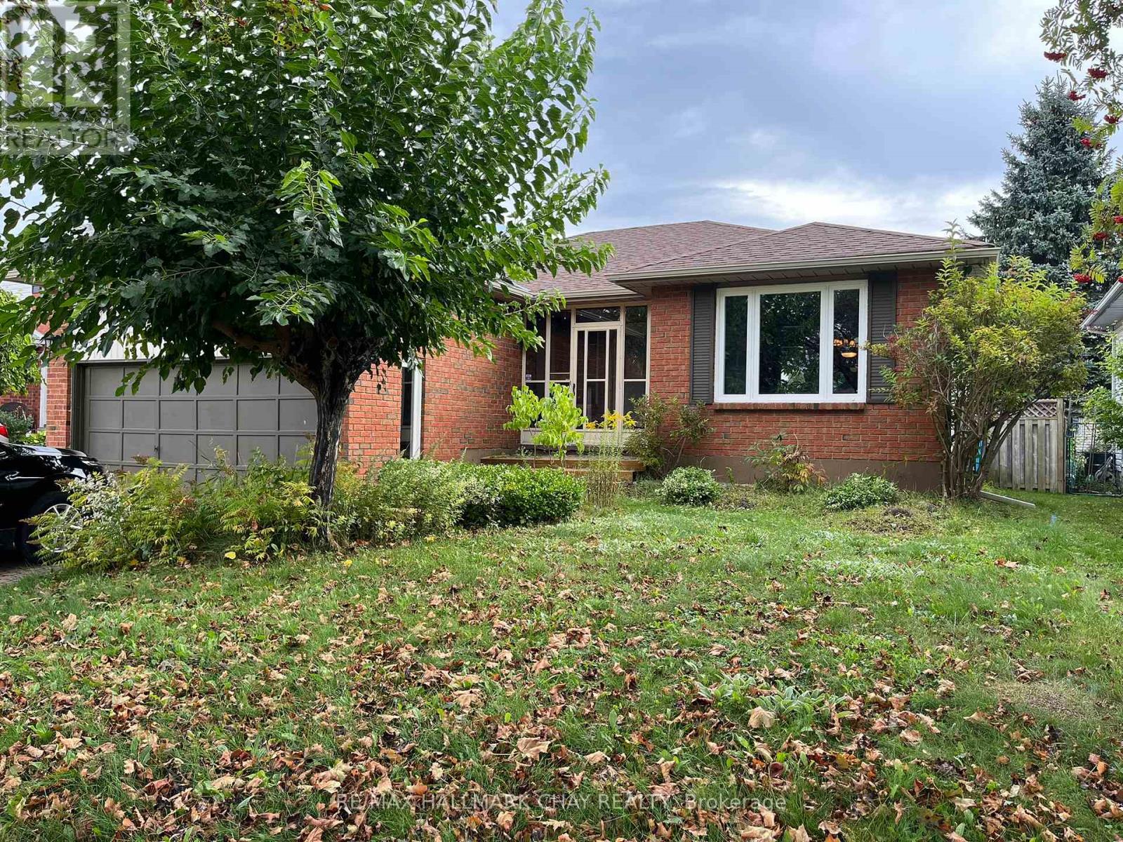 129 ROSE STREET, Barrie, Ontario