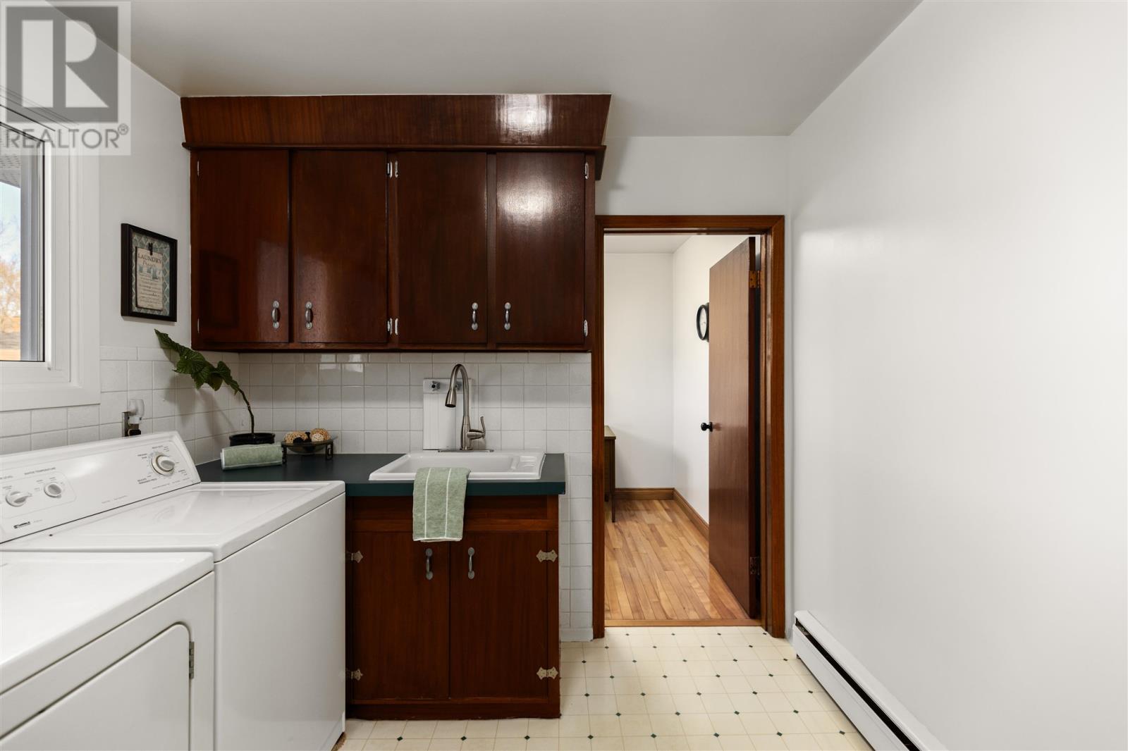 380 Sussex Rd, Sault Ste. Marie, Ontario P6C 2S6 - Photo 12 - SM253195