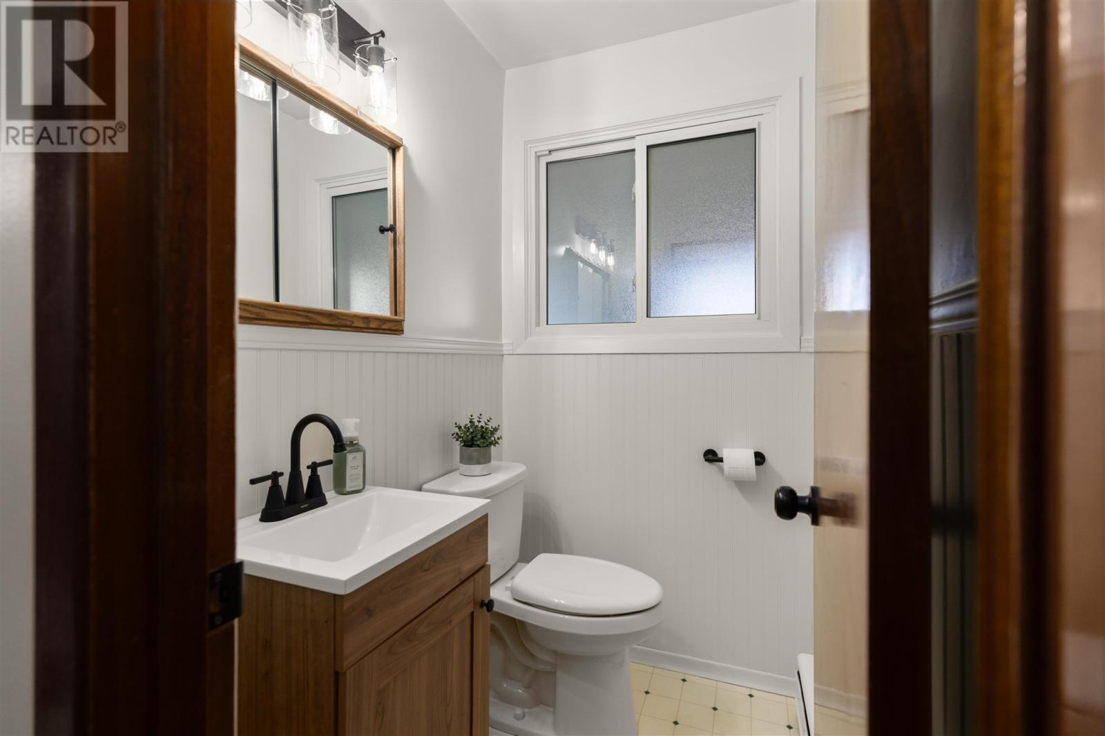 380 Sussex Rd, Sault Ste. Marie, Ontario P6C 2S6 - Photo 11 - SM253195