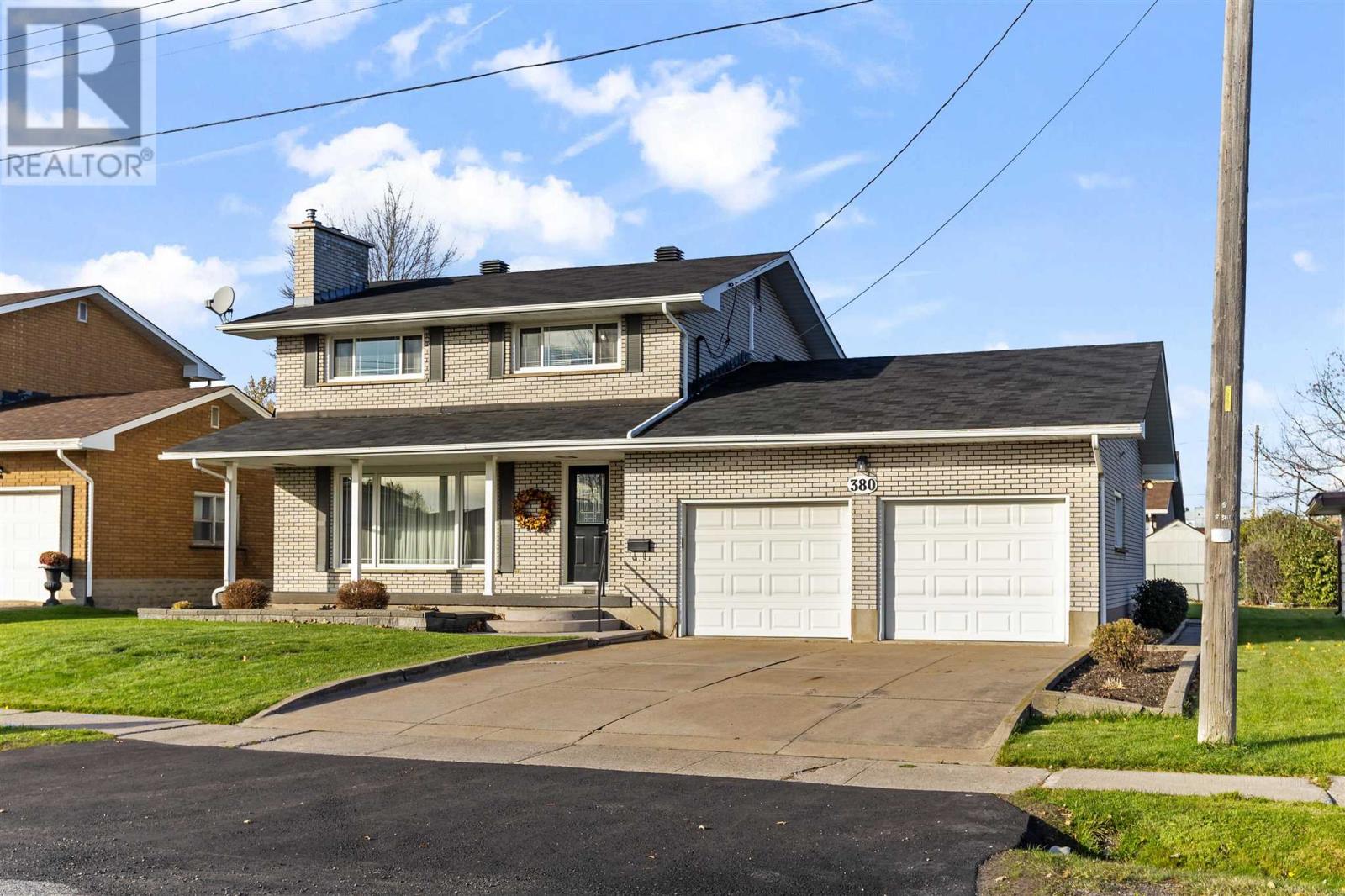 380 Sussex Rd, Sault Ste. Marie, Ontario P6C 2S6 - Photo 37 - SM253195