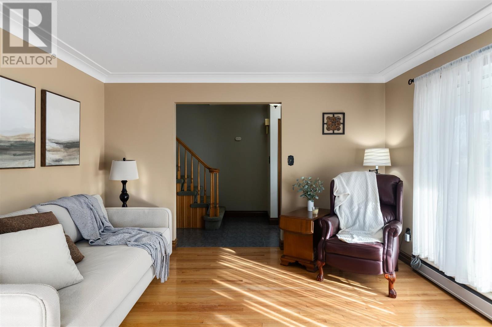 380 Sussex Rd, Sault Ste. Marie, Ontario P6C 2S6 - Photo 3 - SM253195