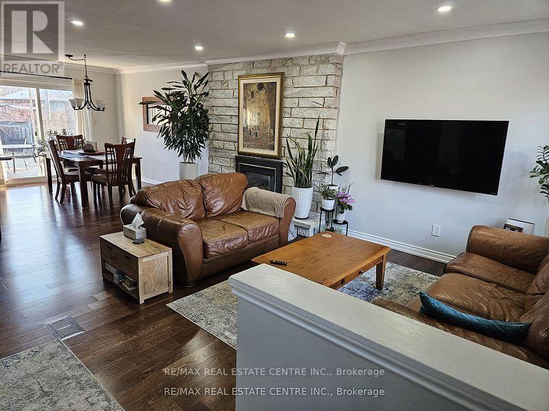 1199 Sixth Line, Oakville, Ontario  L6H 1W8 - Photo 2 - W12518848