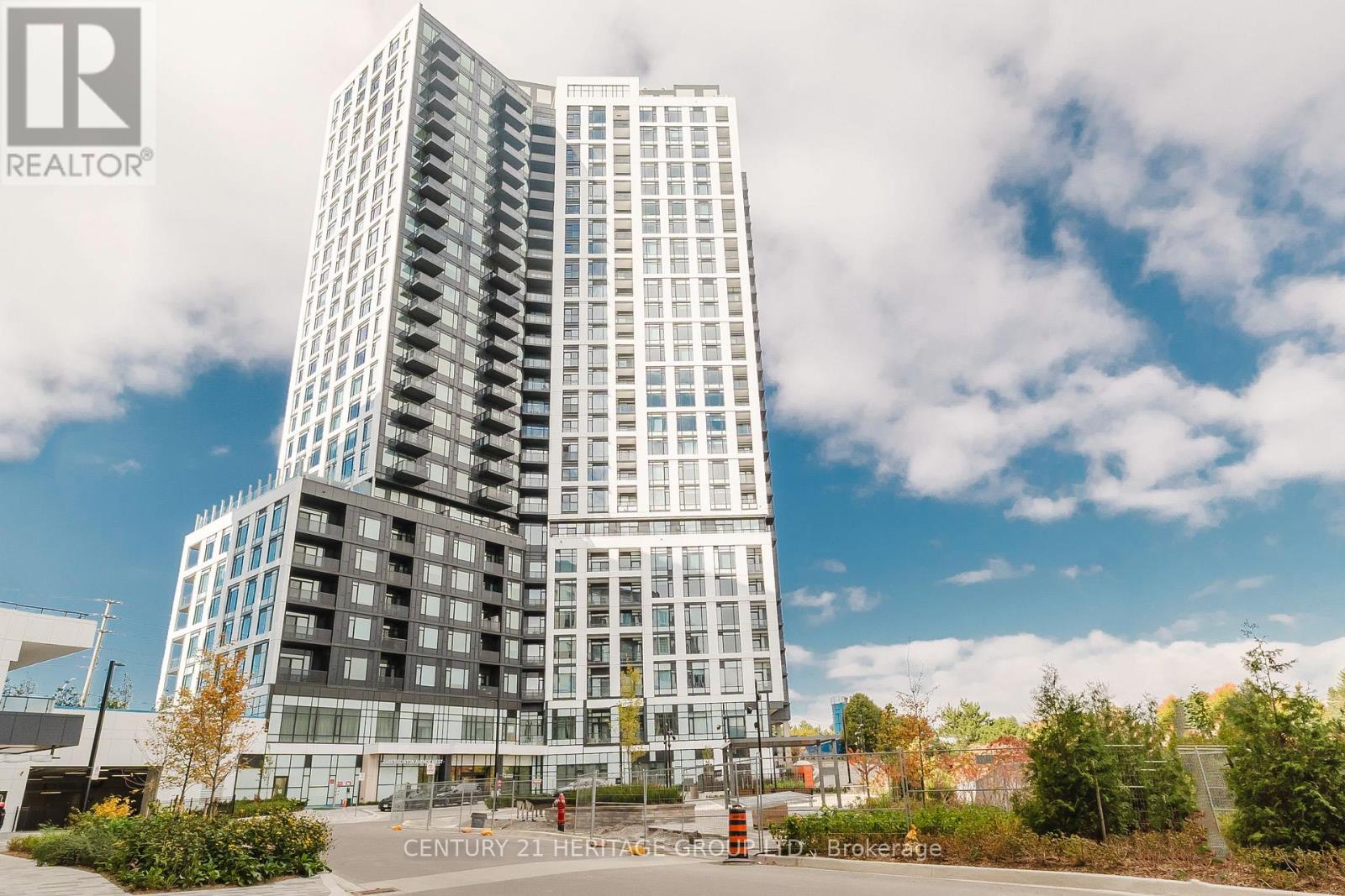 1411 - 2495 EGLINTON AVENUE W, Mississauga, Ontario