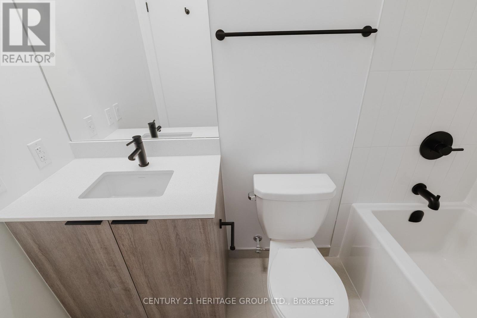 1411 - 2495 Eglinton Avenue W, Mississauga, Ontario  L5M 2T2 - Photo 7 - W12518858