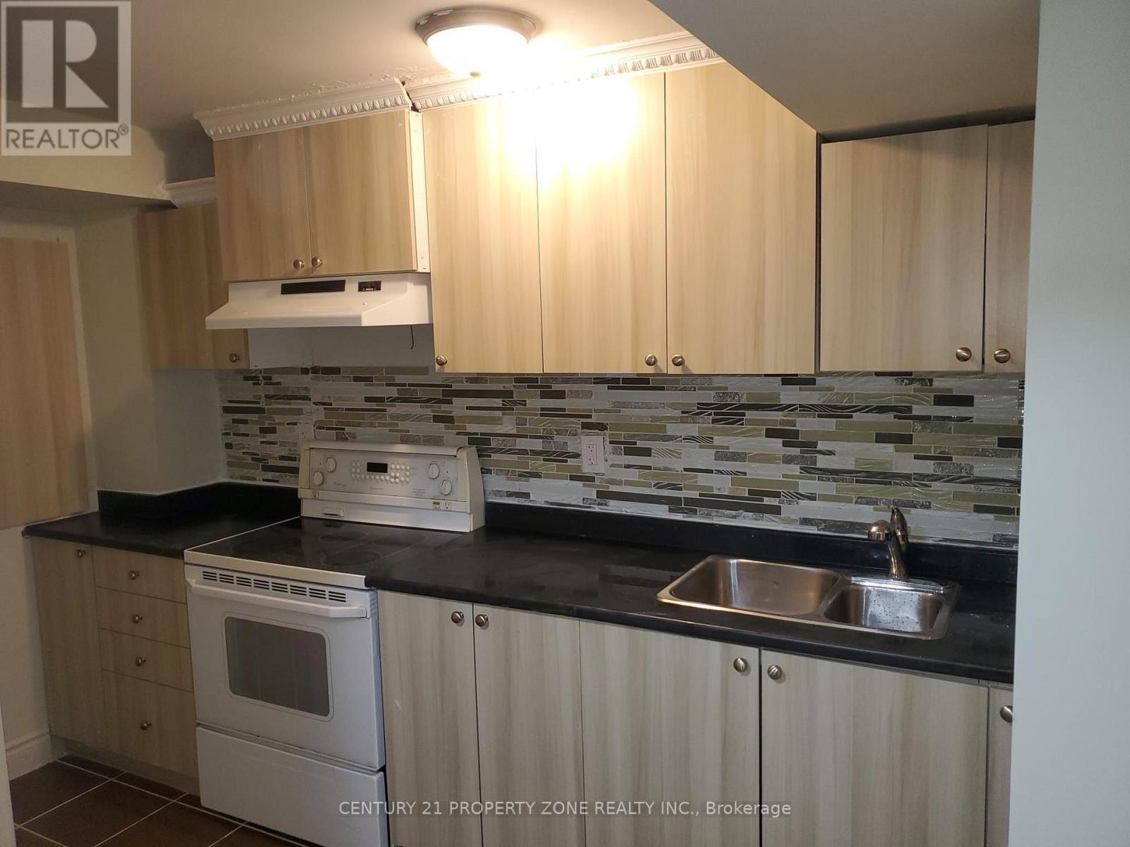 Basement - 84 Tideland Drive, Brampton, Ontario  L7A 2W1 - Photo 5 - W12518860