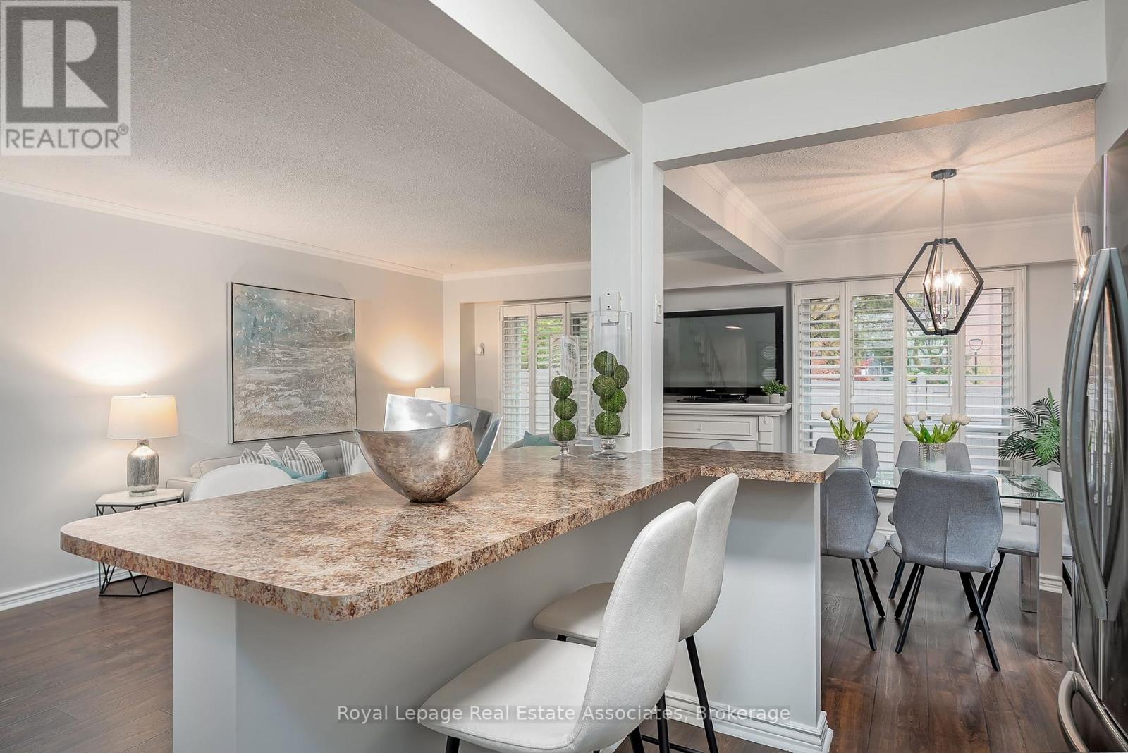 27 - 2617 Windwood Drive, Mississauga, Ontario  L5N 2K6 - Photo 17 - W12518862