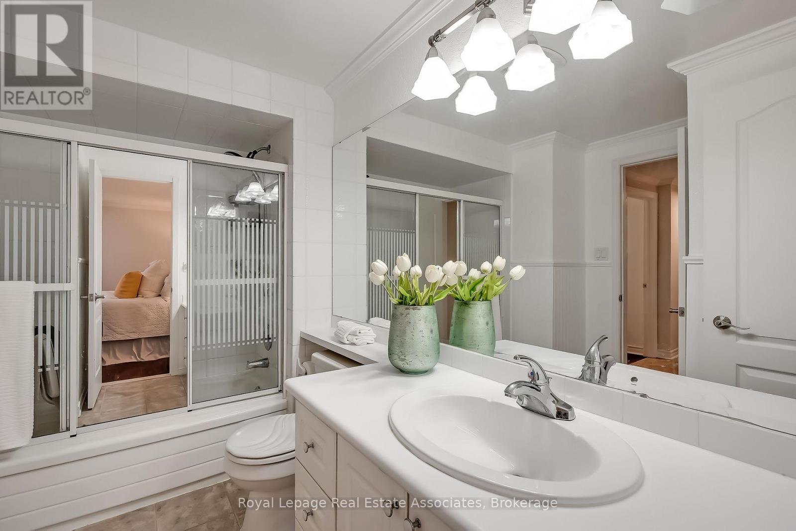 27 - 2617 Windwood Drive, Mississauga, Ontario  L5N 2K6 - Photo 22 - W12518862