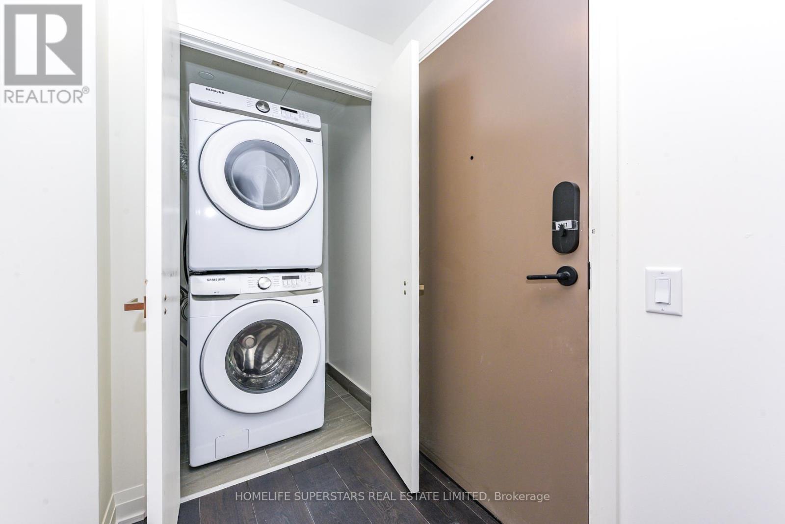 2411 - 4015 THE EXCHANGE W, Mississauga, Ontario