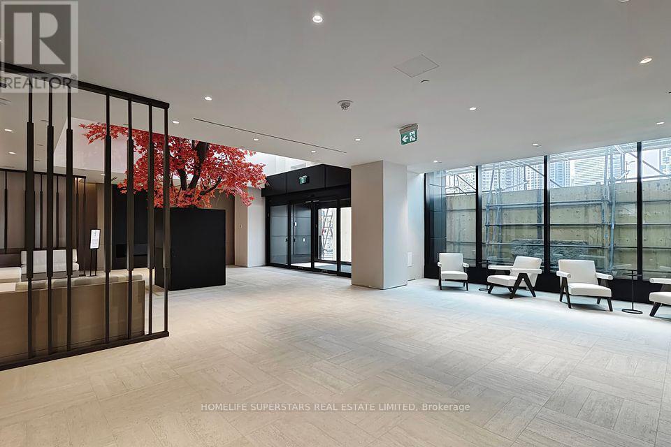 2411 - 4015 The Exchange W, Mississauga, Ontario  L5B 0N9 - Photo 13 - W12518888