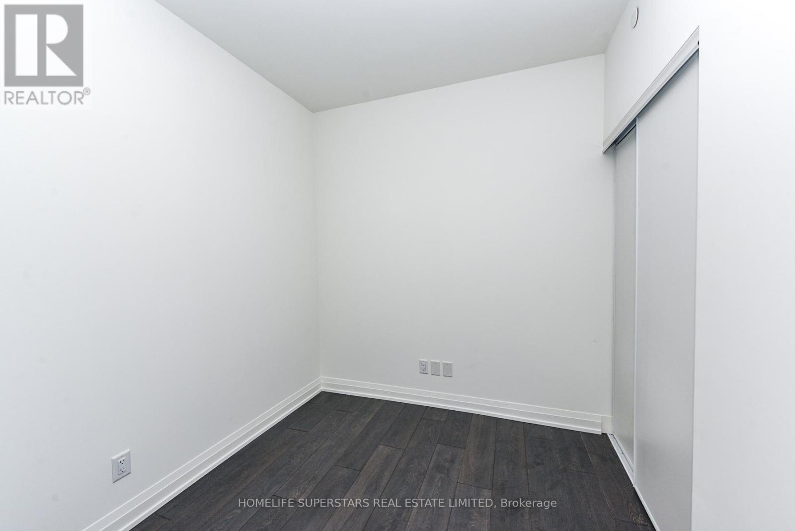 2411 - 4015 The Exchange W, Mississauga, Ontario  L5B 0N9 - Photo 9 - W12518888