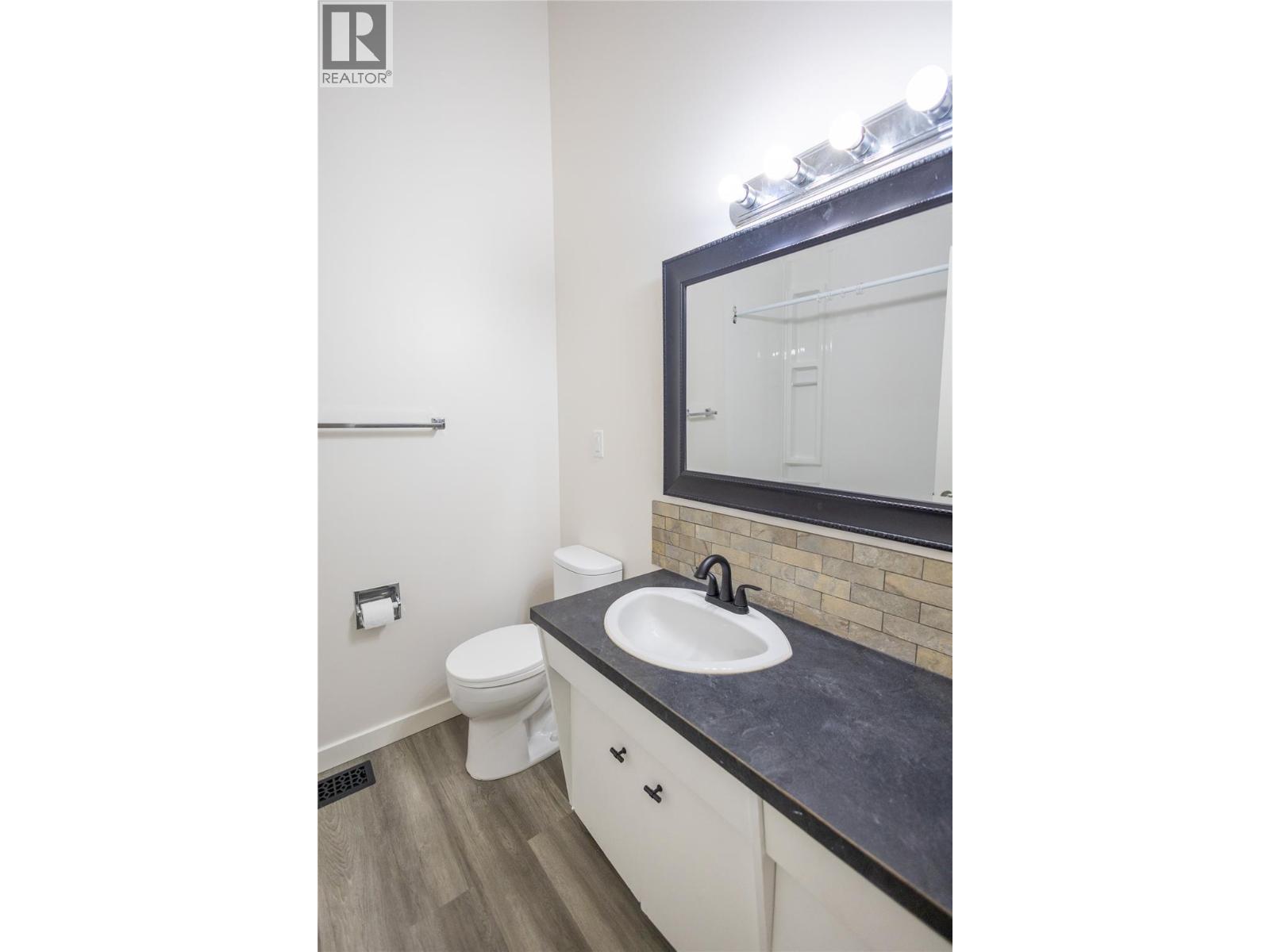 11309 Coldstream Creek Road, Coldstream, British Columbia  V1B 1E1 - Photo 29 - 10365428