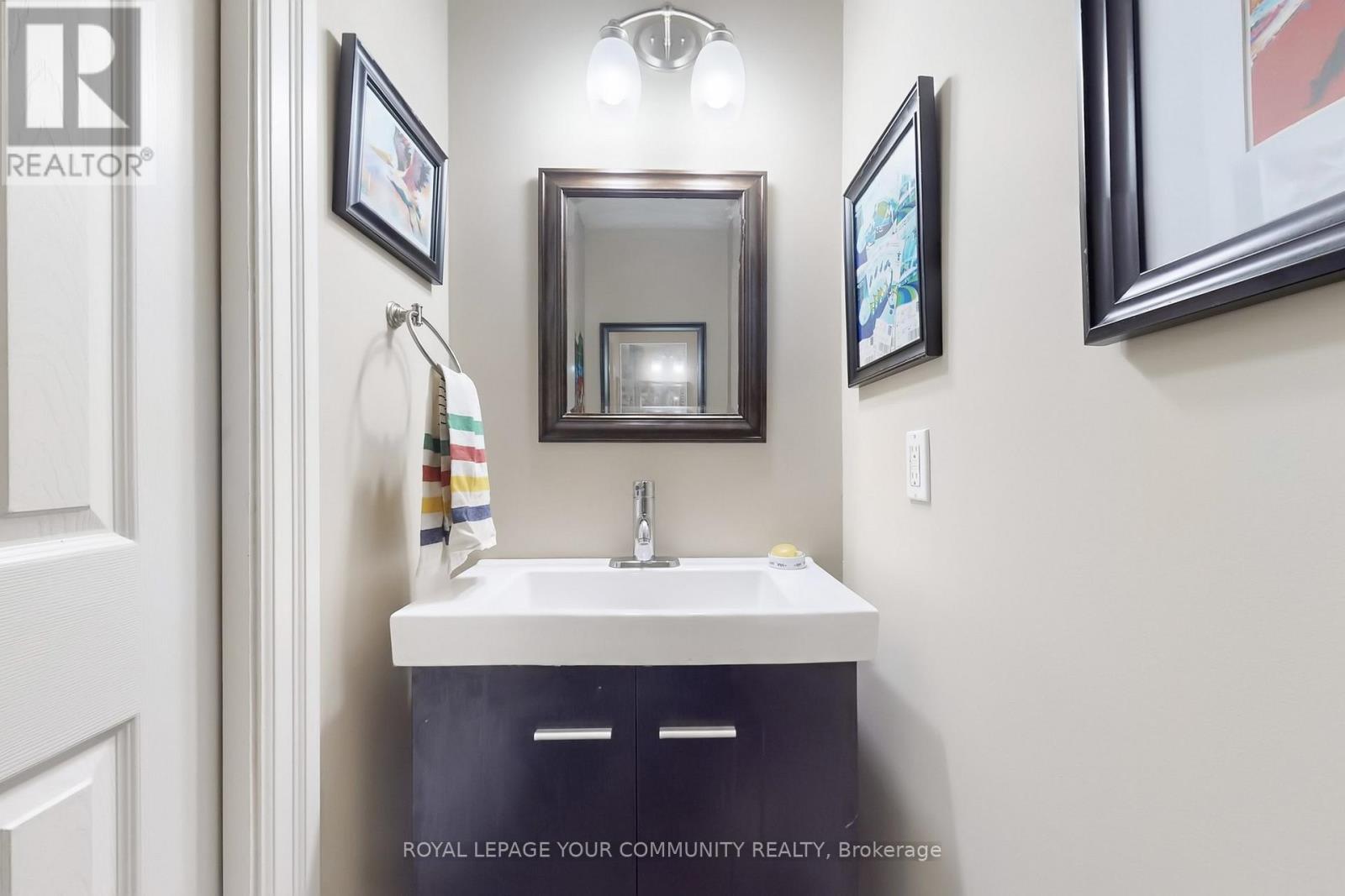 2169 Paisley Avenue, Burlington, Ontario  L7R 1W1 - Photo 19 - W12518930