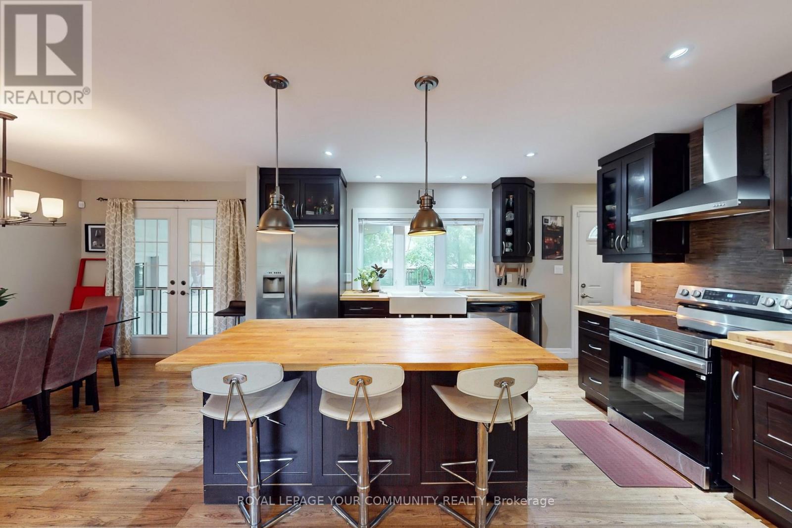 2169 Paisley Avenue, Burlington, Ontario  L7R 1W1 - Photo 8 - W12518930