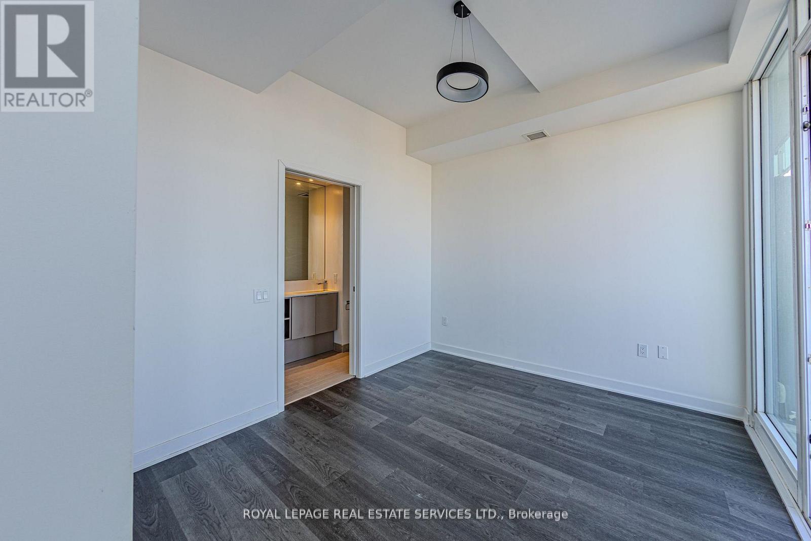 4203 - 3900 Confederation Parkway, Mississauga, Ontario  L5B 0M3 - Photo 14 - W12518996