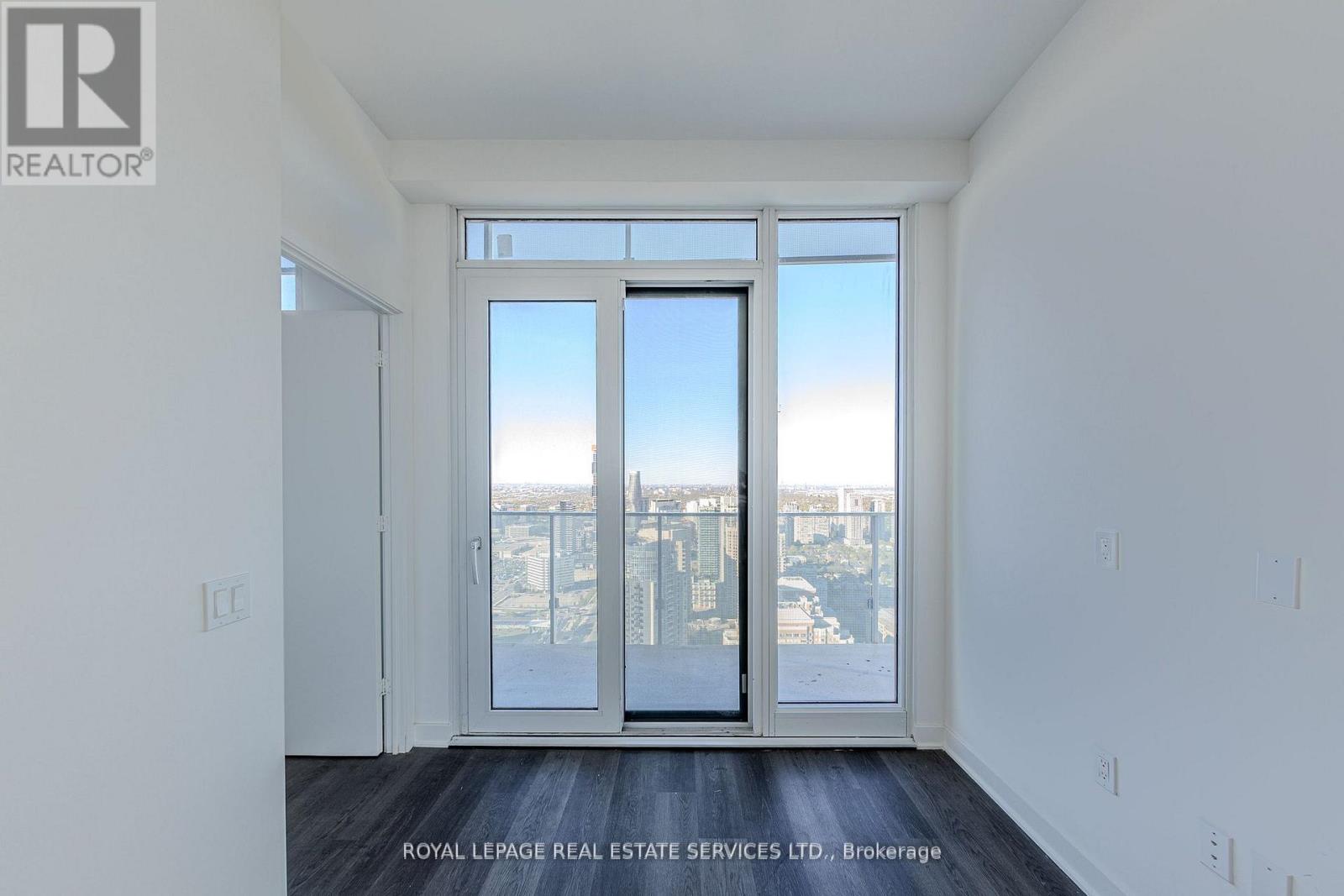 4203 - 3900 Confederation Parkway, Mississauga, Ontario  L5B 0M3 - Photo 22 - W12518996