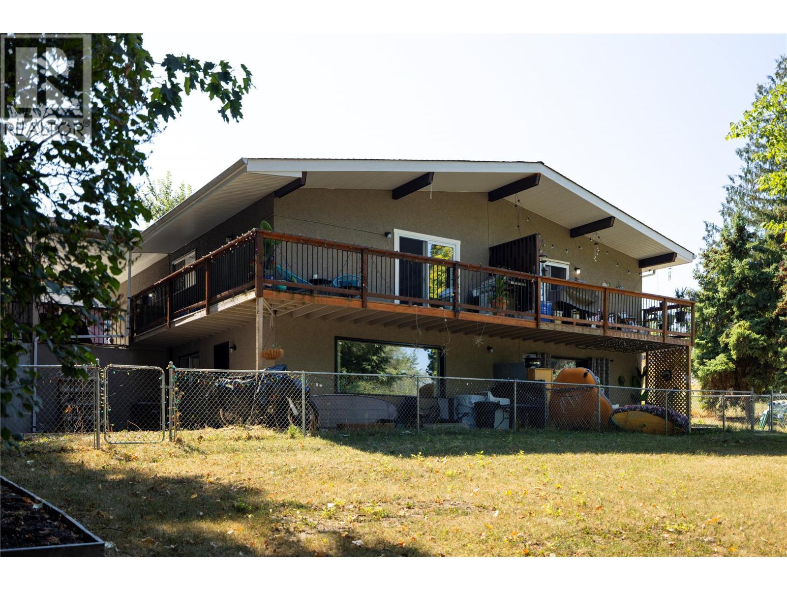 11309 Coldstream Creek Road, Coldstream, British Columbia  V1B 1E1 - Photo 7 - 10365428