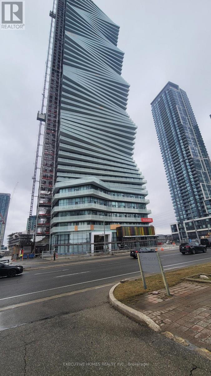 801 - 3900 Confederation Parkway, Mississauga, Ontario  L5B 4M6 - Photo 2 - W12519000