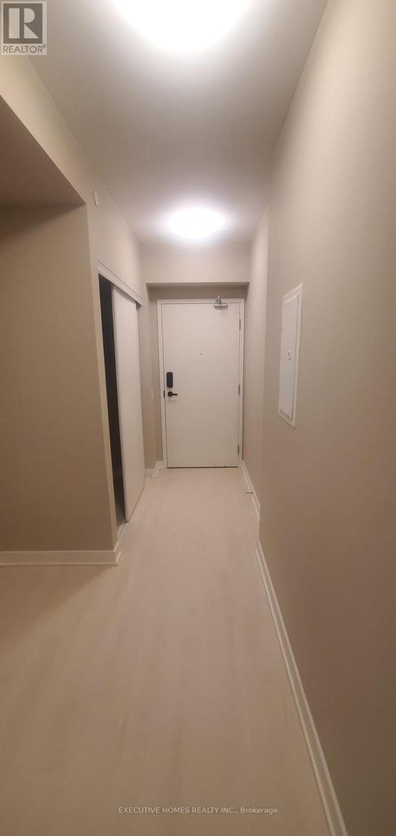 801 - 3900 Confederation Parkway, Mississauga, Ontario  L5B 4M6 - Photo 6 - W12519000