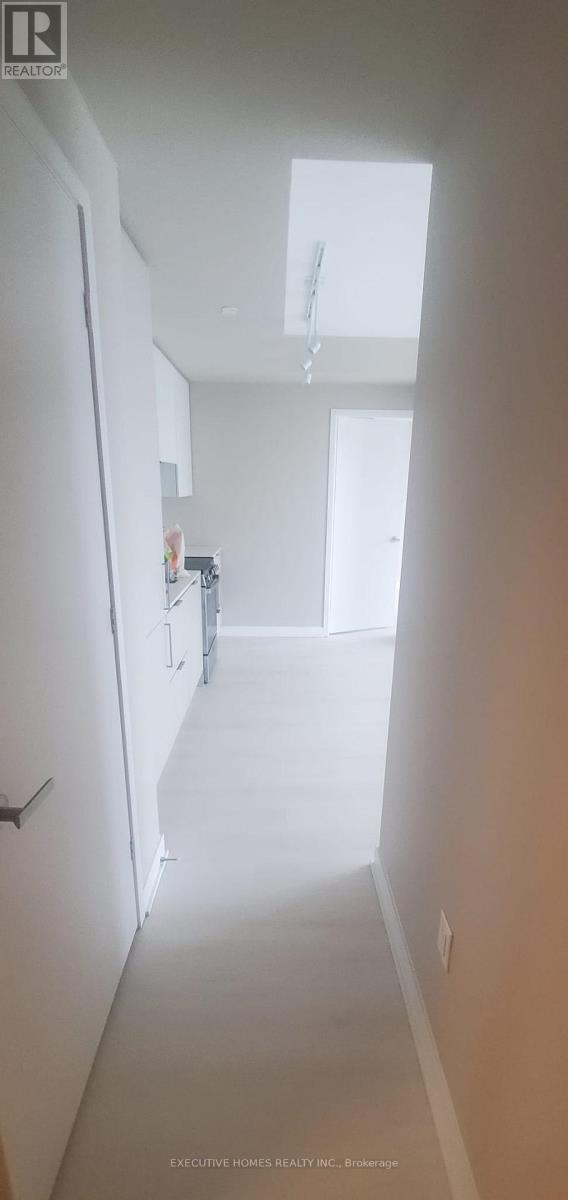 801 - 3900 Confederation Parkway, Mississauga, Ontario  L5B 4M6 - Photo 7 - W12519000