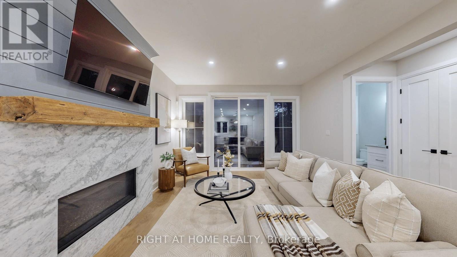 333 Silvana Crescent, Burlington, Ontario  L7L 2X5 - Photo 13 - W12519010