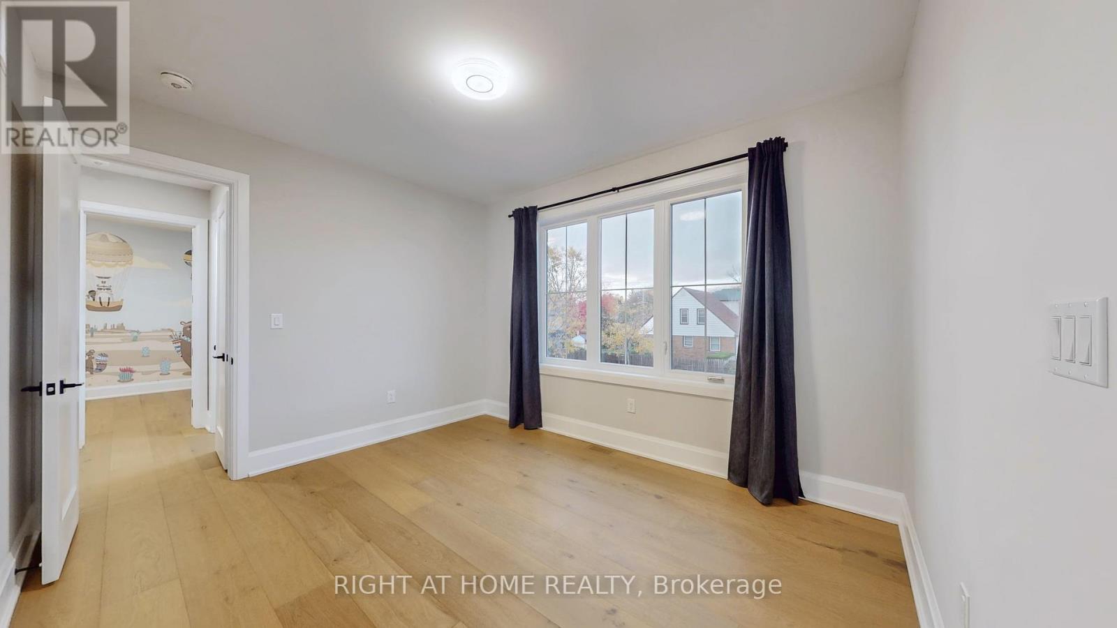 333 Silvana Crescent, Burlington, Ontario  L7L 2X5 - Photo 27 - W12519010