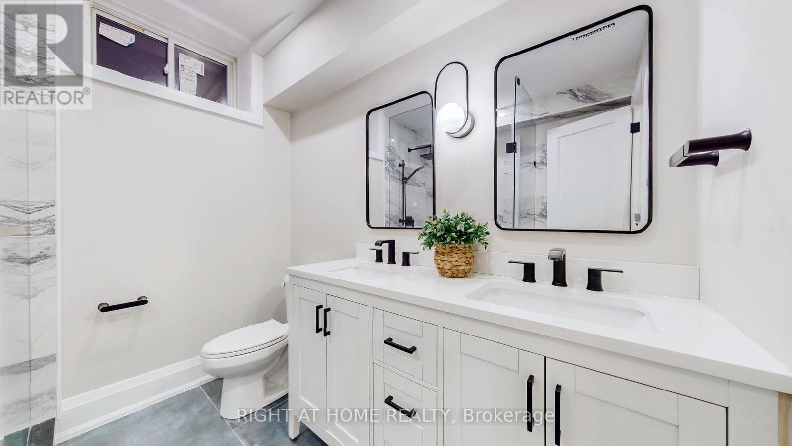 333 Silvana Crescent, Burlington, Ontario  L7L 2X5 - Photo 34 - W12519010