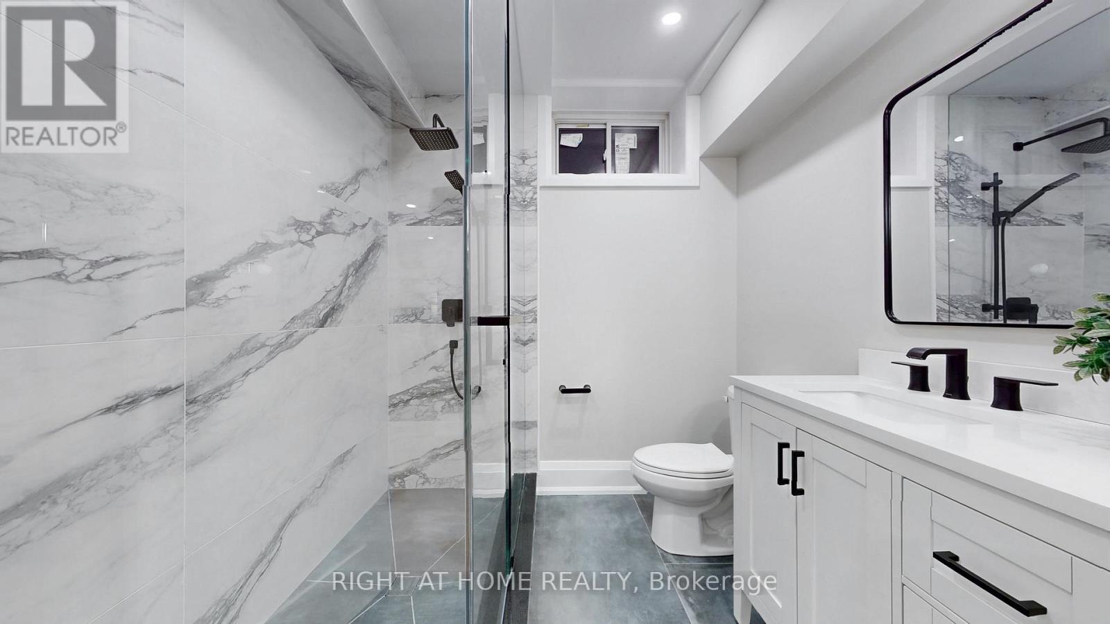 333 Silvana Crescent, Burlington, Ontario  L7L 2X5 - Photo 35 - W12519010