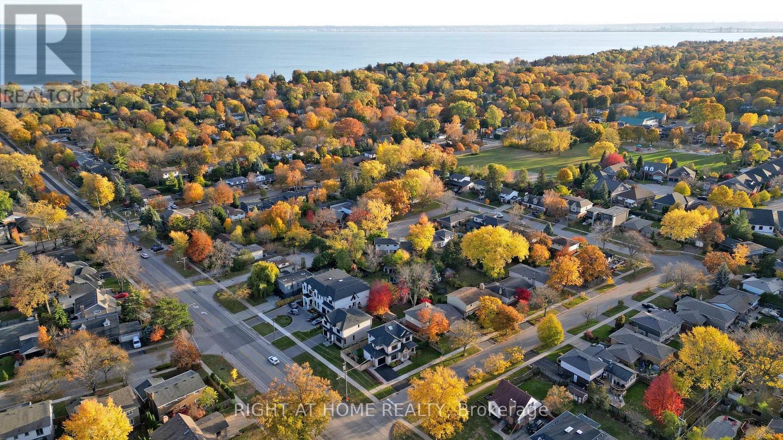 333 Silvana Crescent, Burlington, Ontario  L7L 2X5 - Photo 42 - W12519010