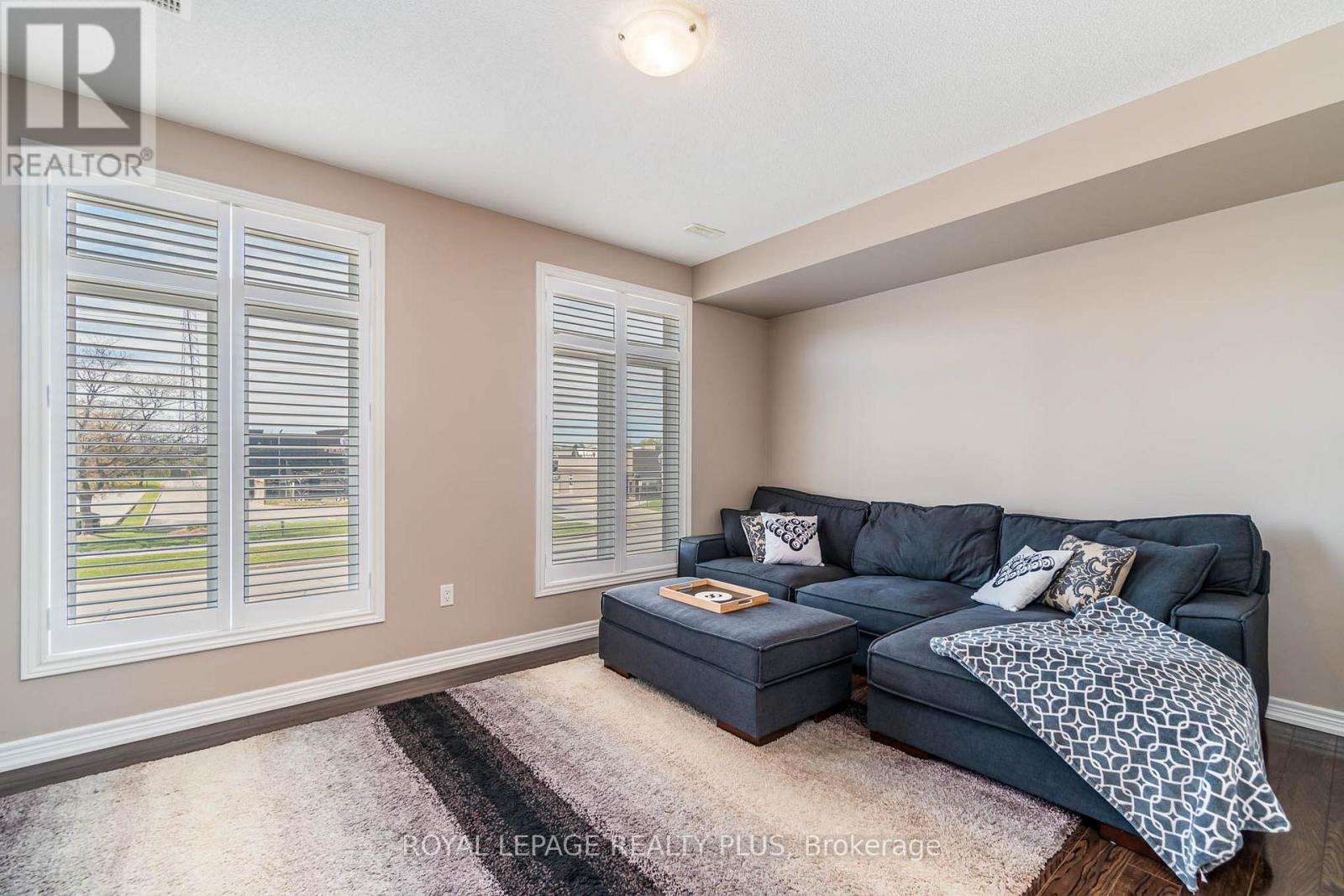28 - 4143 Palermo Common, Burlington, Ontario  L7L 0G7 - Photo 8 - W12519012