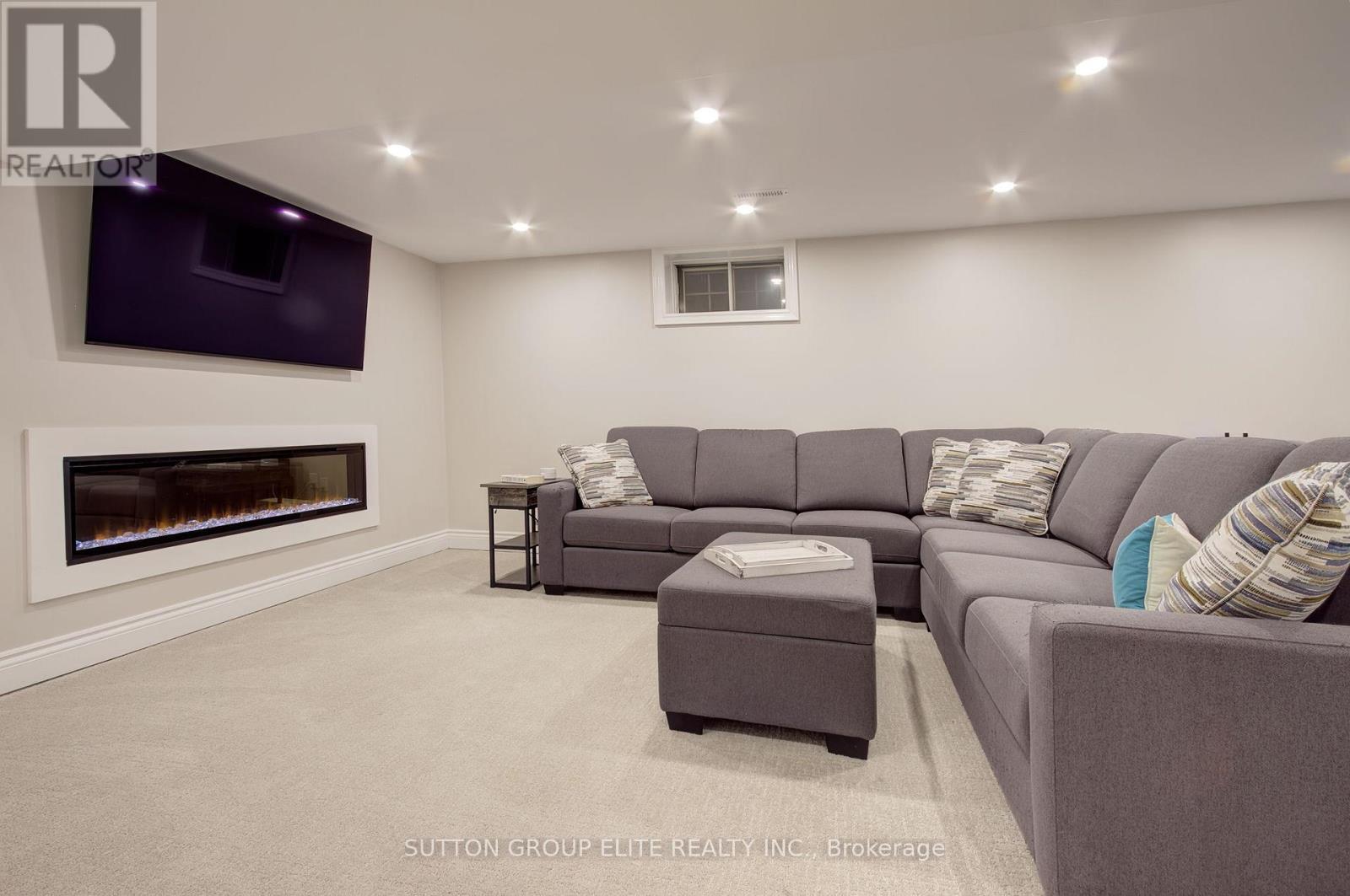 411 The Thicket, Mississauga, Ontario  L5G 4P6 - Photo 36 - W12519018