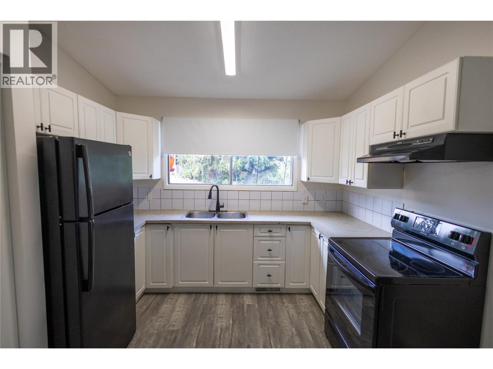 11309 Coldstream Creek Road, Coldstream, British Columbia  V1B 1E1 - Photo 21 - 10365428