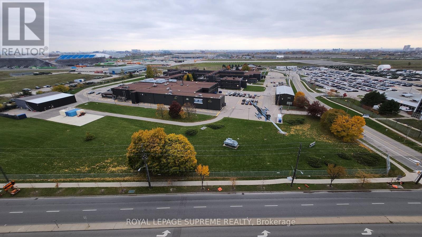 Lph15 - 1100 Sheppard Avenue W, Toronto, Ontario  M3K 0E4 - Photo 18 - W12519050