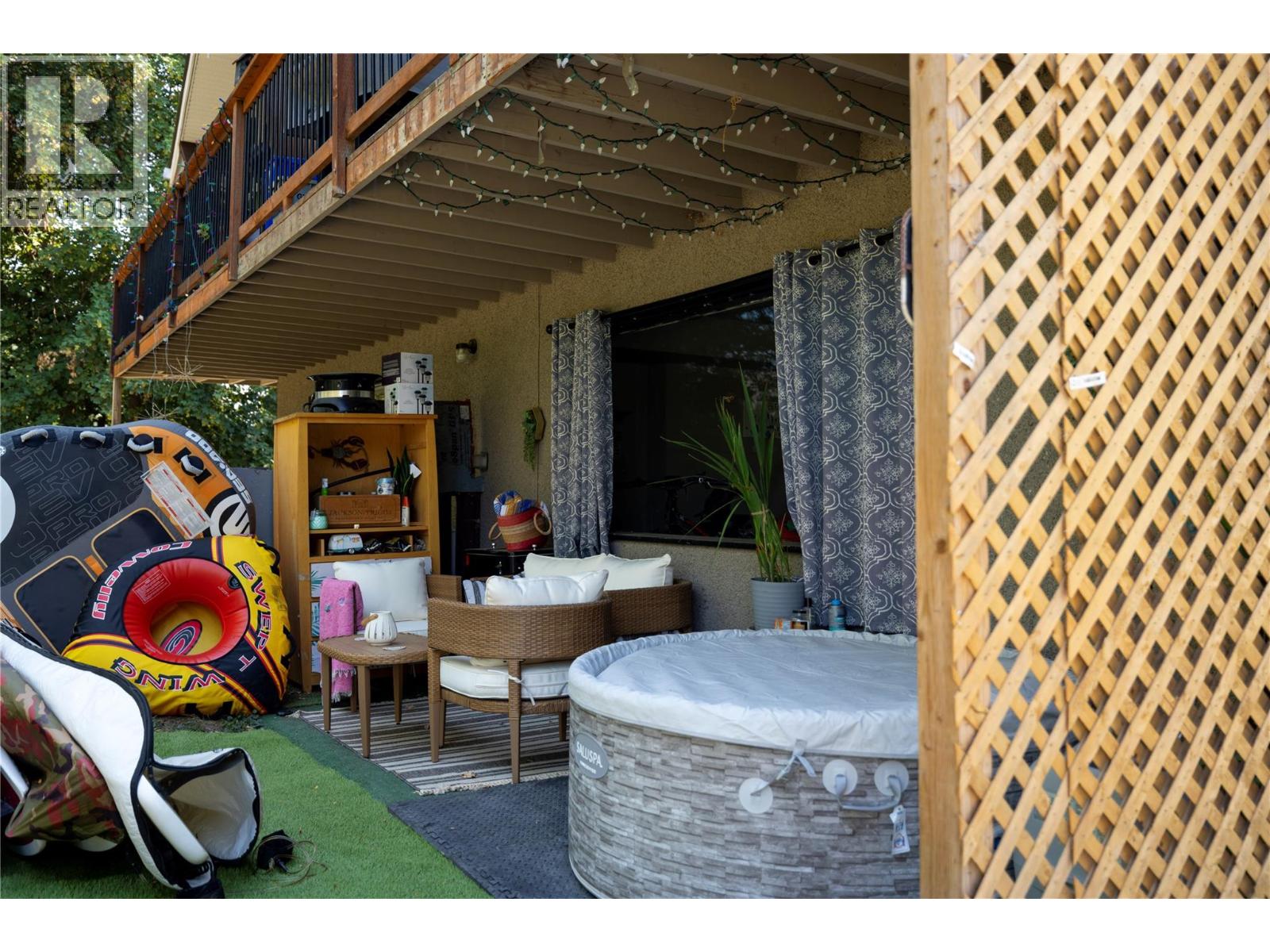 11309 Coldstream Creek Road, Coldstream, British Columbia  V1B 1E1 - Photo 38 - 10365428