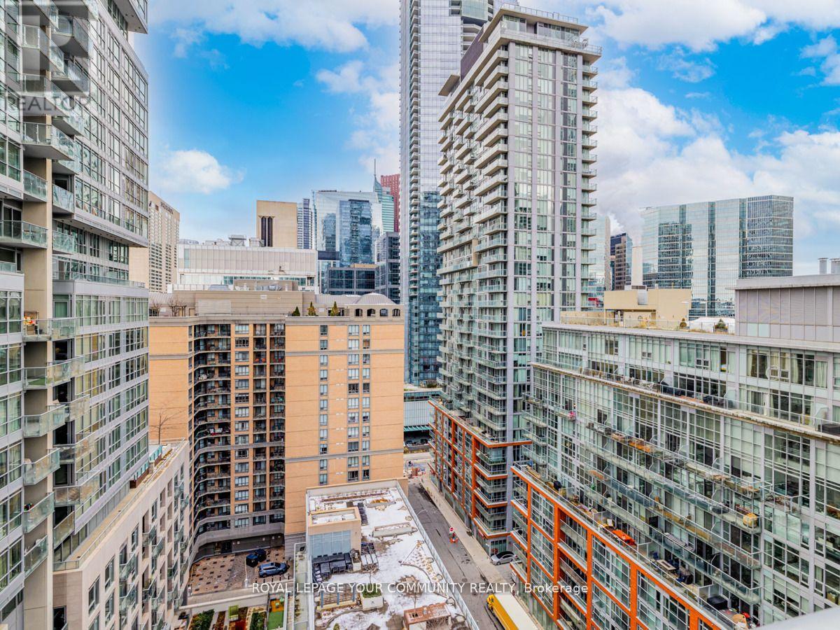 1602 - 30 Nelson Street, Toronto, Ontario M5V 0H5 - Photo 39 - C12514180