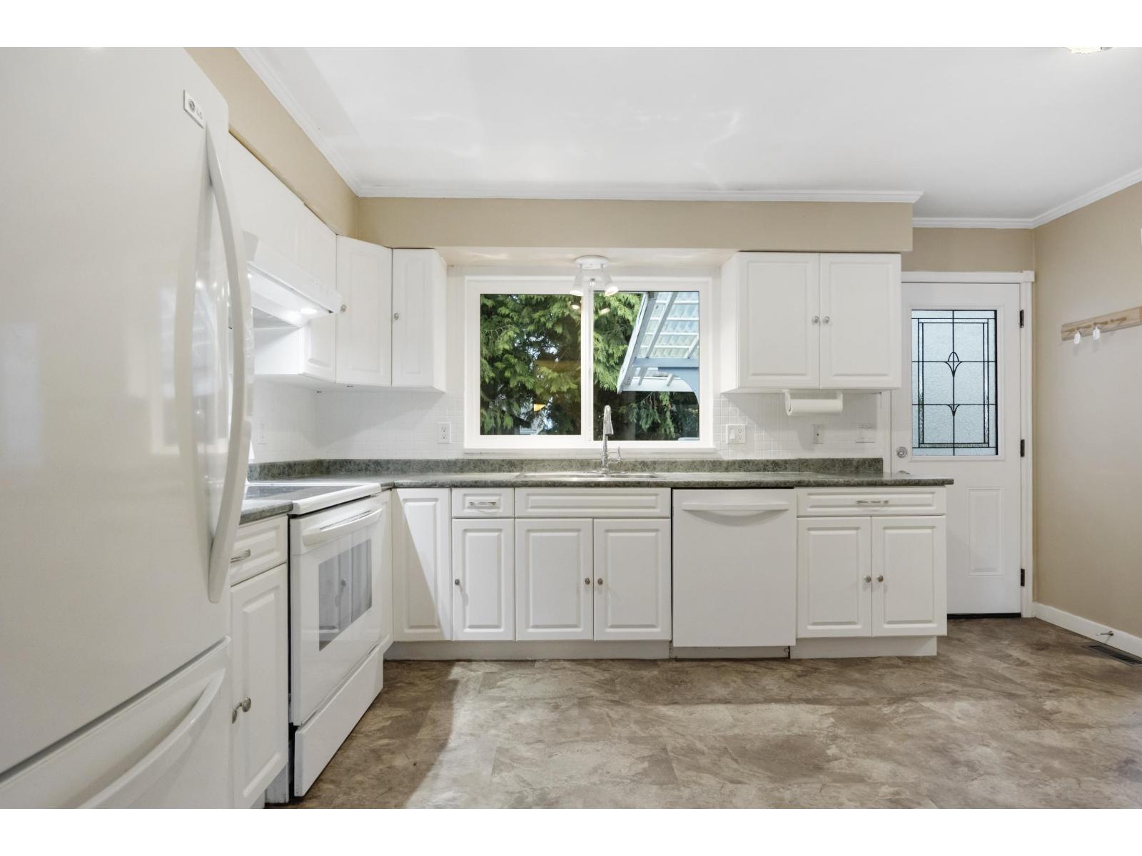 19617 48 Avenue, Langley, British Columbia V3A 3K7 - Photo 4 - R3065037