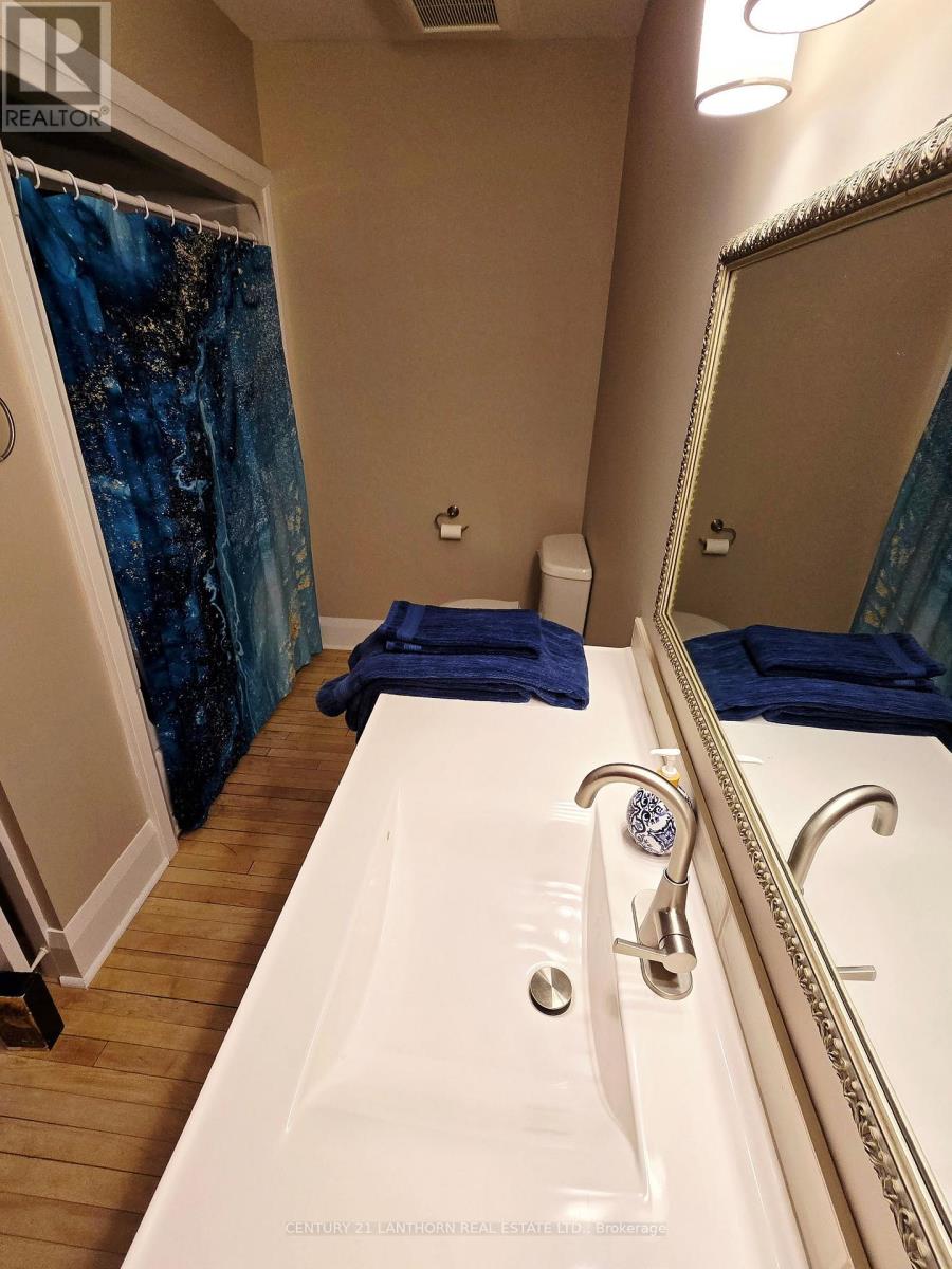 203 - 266 Front Street, Belleville, Ontario  K8N 2Z2 - Photo 6 - X12519104