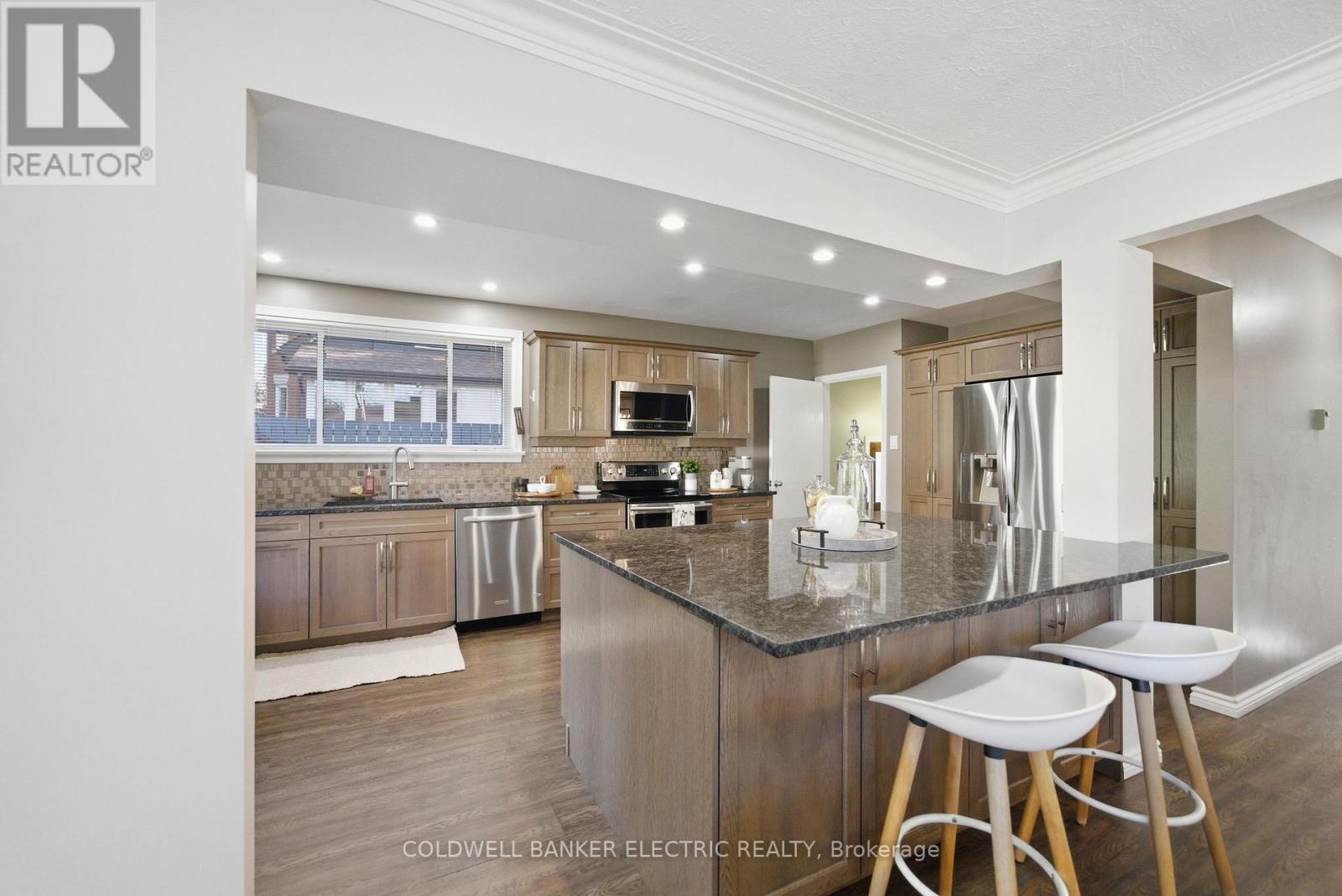 193 Benson Avenue, Peterborough, Ontario  K9H 5Y6 - Photo 11 - X12519128