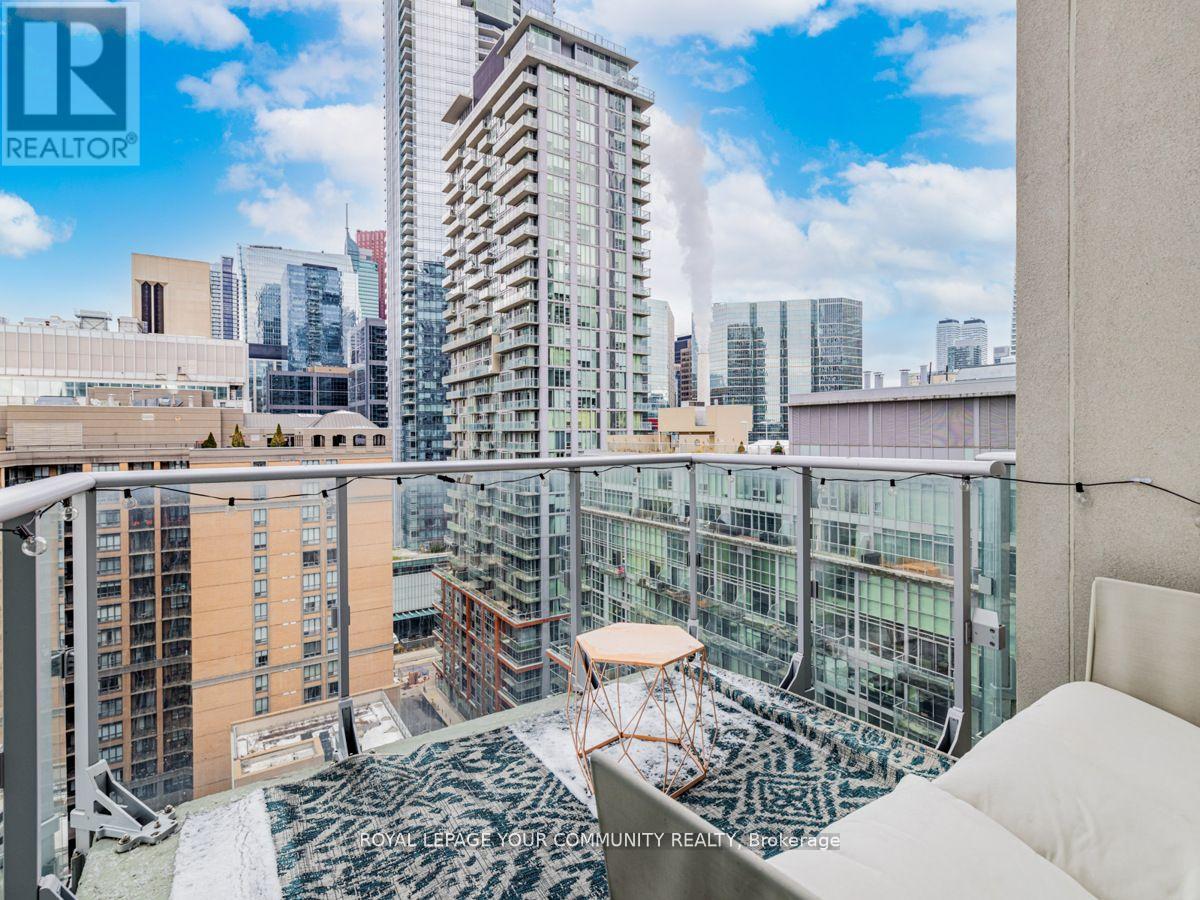 1602 - 30 Nelson Street, Toronto, Ontario M5V 0H5 - Photo 38 - C12514180