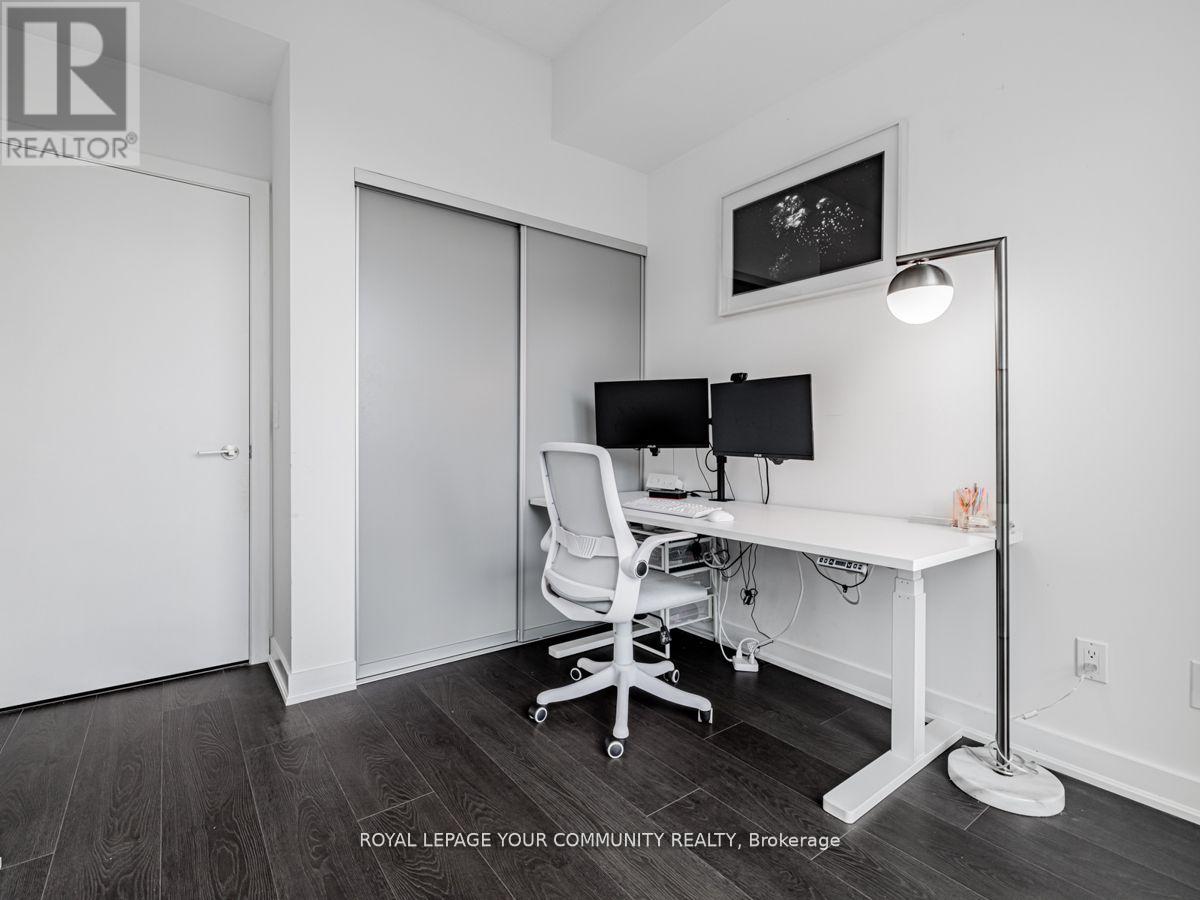 1602 - 30 Nelson Street, Toronto, Ontario M5V 0H5 - Photo 34 - C12514180