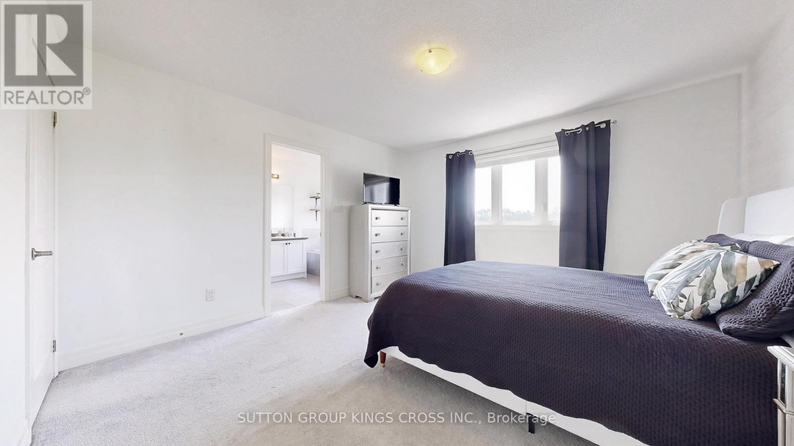 119 Wagner Crescent, Essa, Ontario  L0M 1B6 - Photo 21 - N12455530