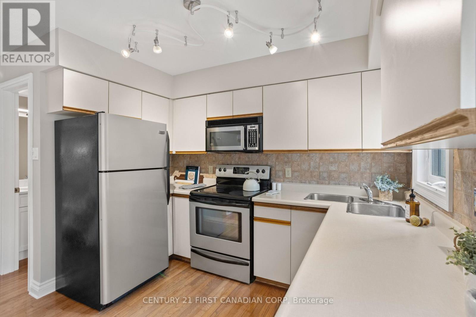 30 - 1399 Commissioners Road W, London South, Ontario  N6K 4G9 - Photo 13 - X12519098