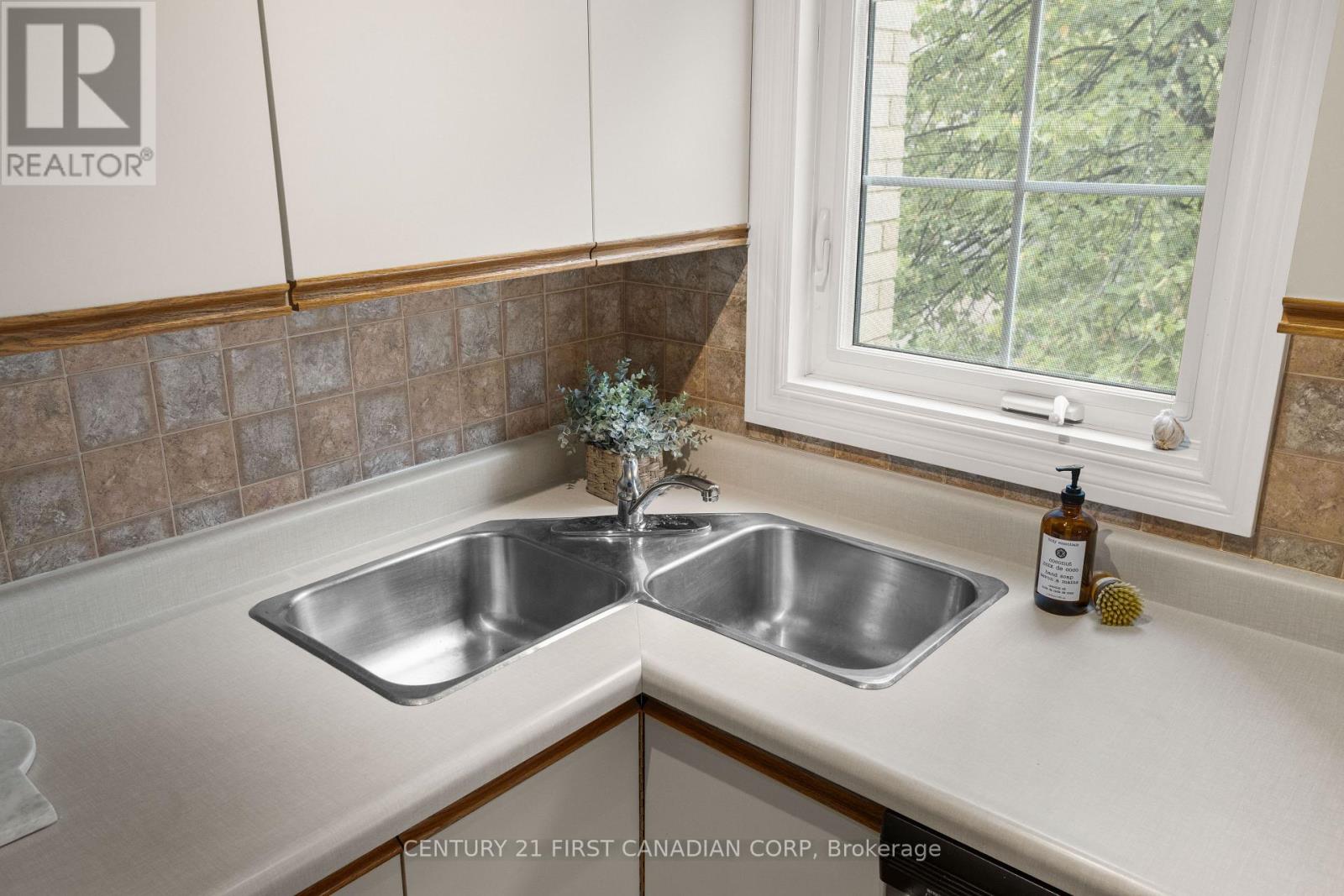 30 - 1399 Commissioners Road W, London South, Ontario  N6K 4G9 - Photo 14 - X12519098