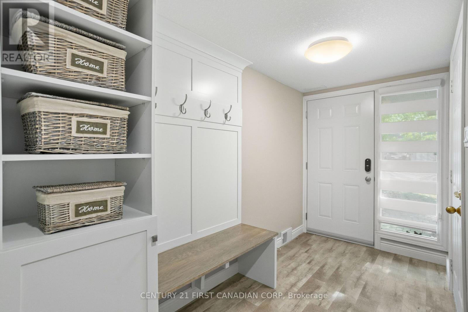 30 - 1399 Commissioners Road W, London South, Ontario  N6K 4G9 - Photo 3 - X12519098