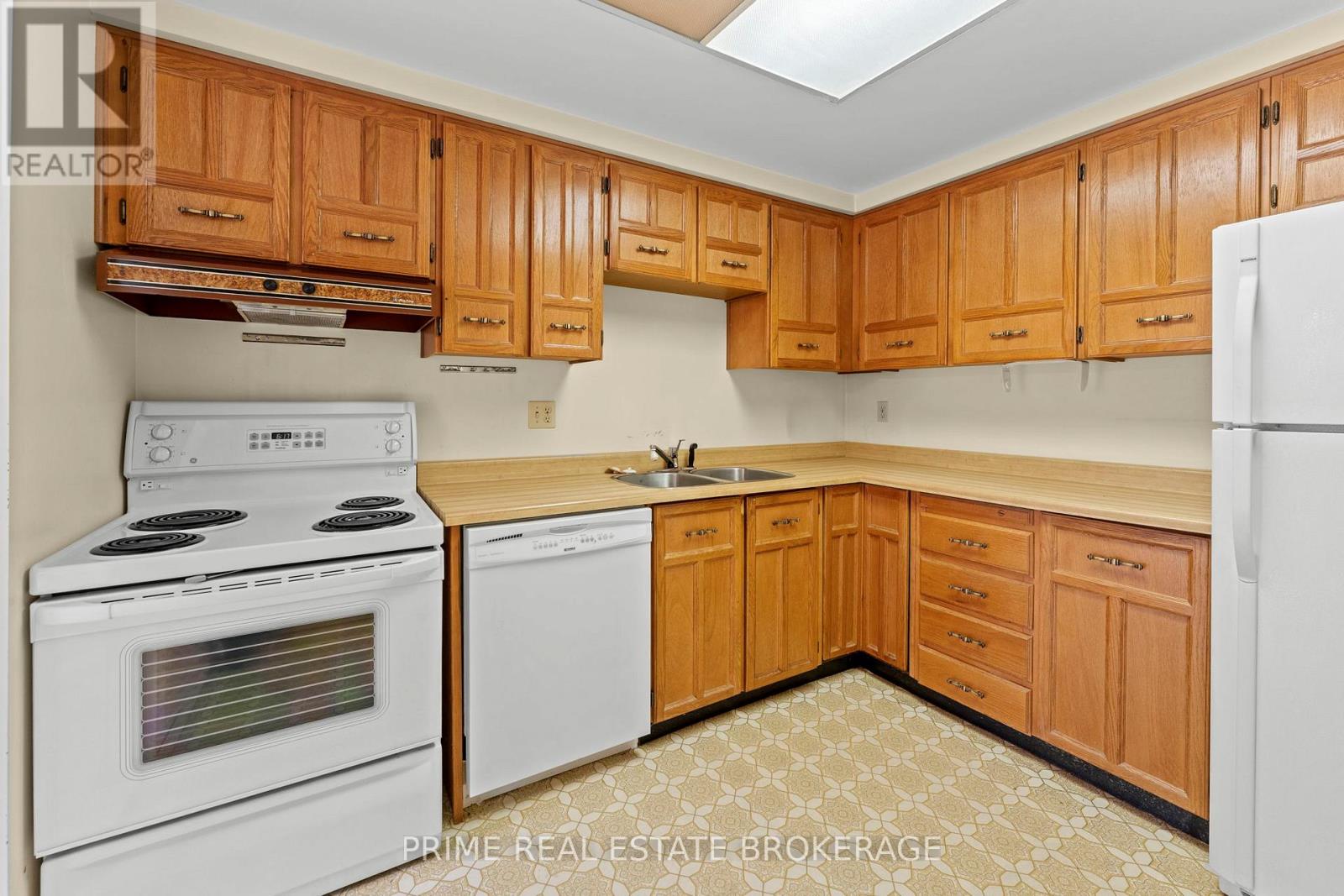 414 Wilkins Street, London South, Ontario  N6C 5B2 - Photo 14 - X12519112