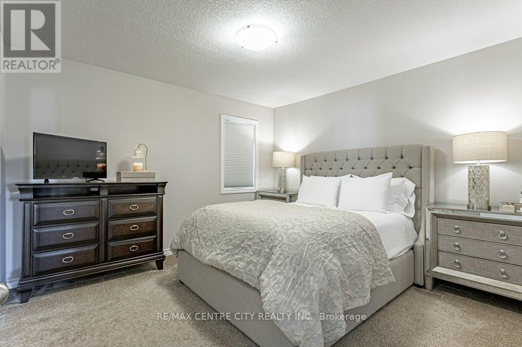 150 Queen Street, Middlesex Centre, Ontario  N0L 1R0 - Photo 32 - X12519152