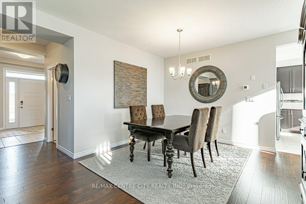 150 Queen Street, Middlesex Centre, Ontario  N0L 1R0 - Photo 9 - X12519152