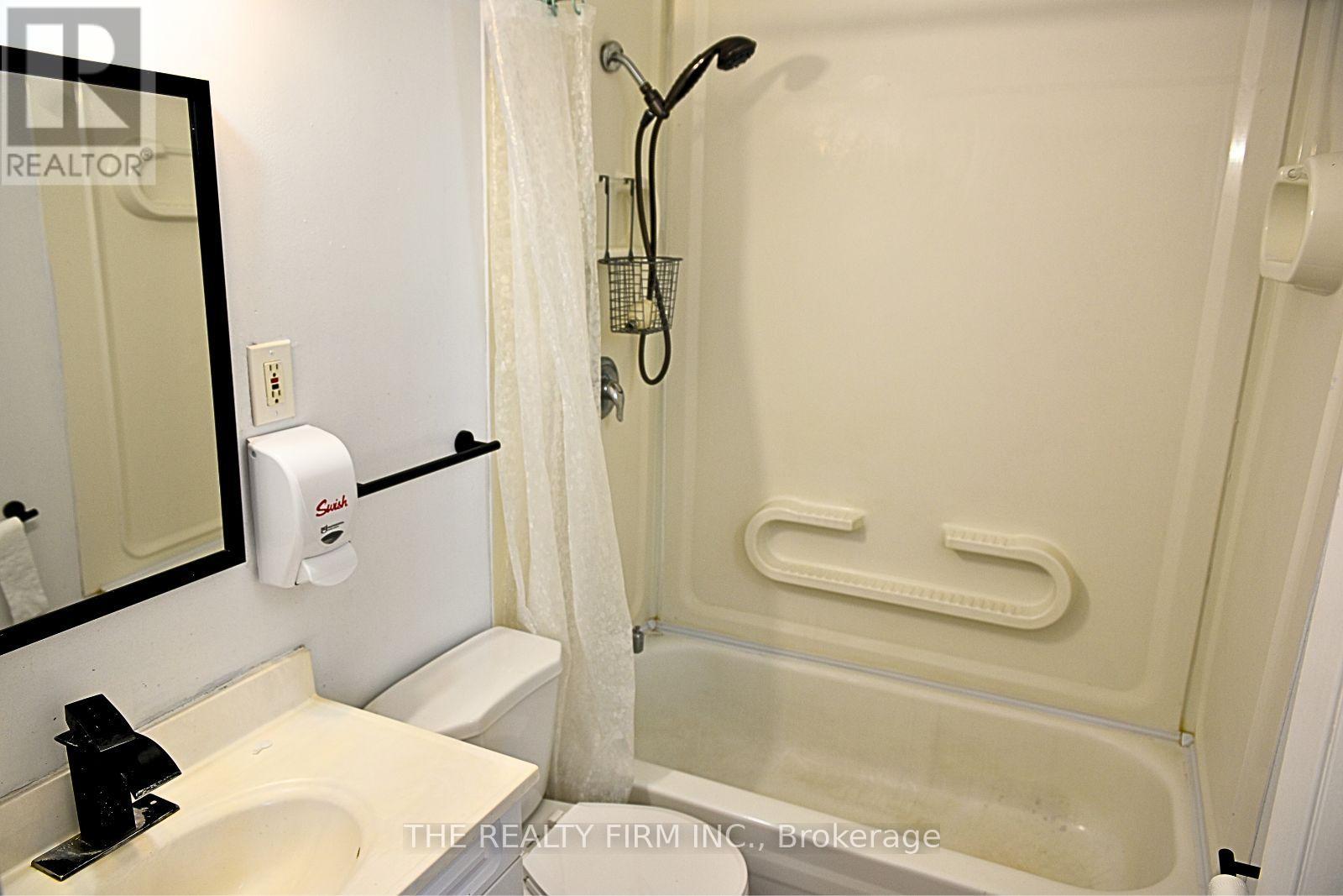 23 Watling Street, London East, Ontario  N5Y 3N4 - Photo 10 - X12519170