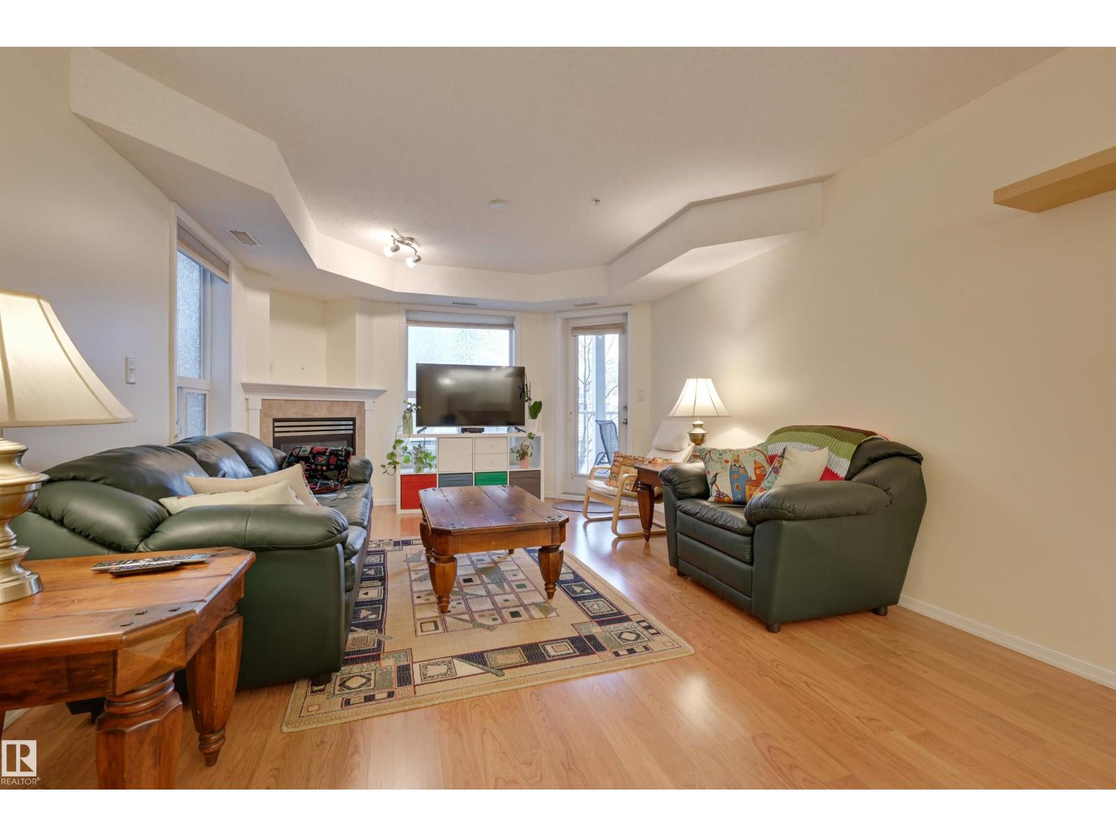 #336 9008 99 Av Nw, Edmonton, Alberta  T5H 4M6 - Photo 3 - E4464968