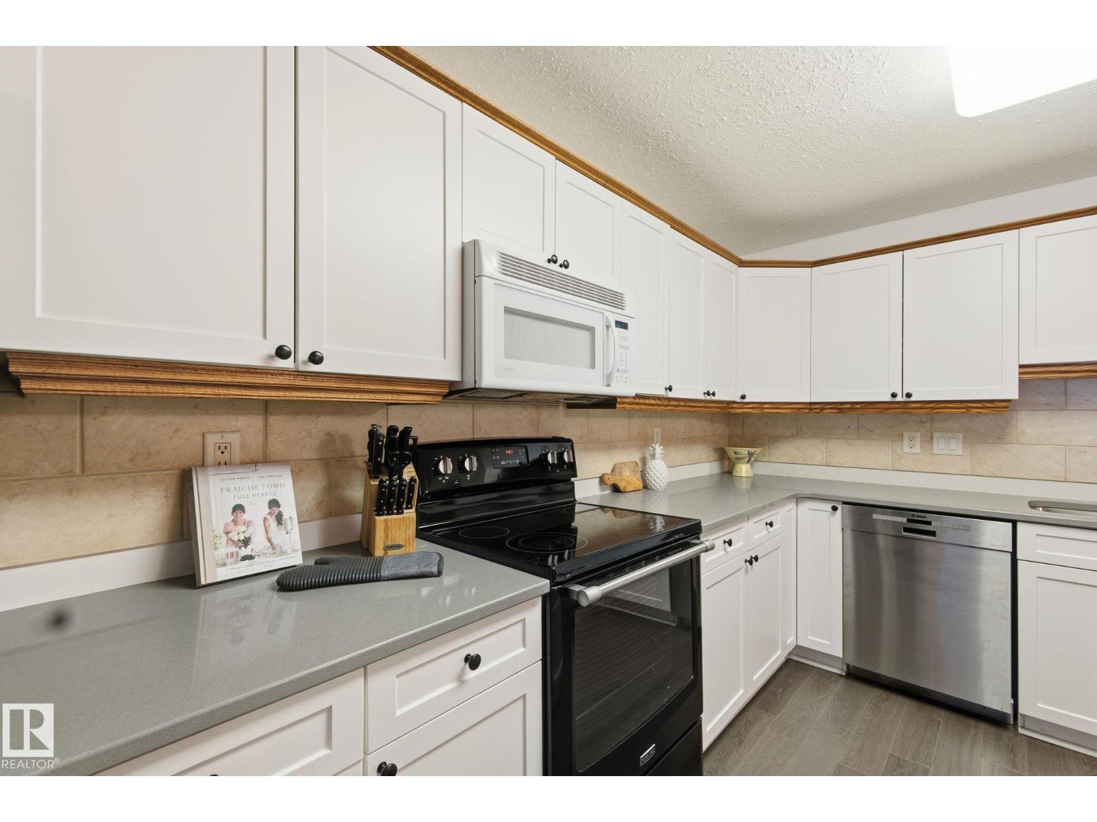 #106 8956 156 St Nw, Edmonton, Alberta  T5R 5Z6 - Photo 8 - E4464969