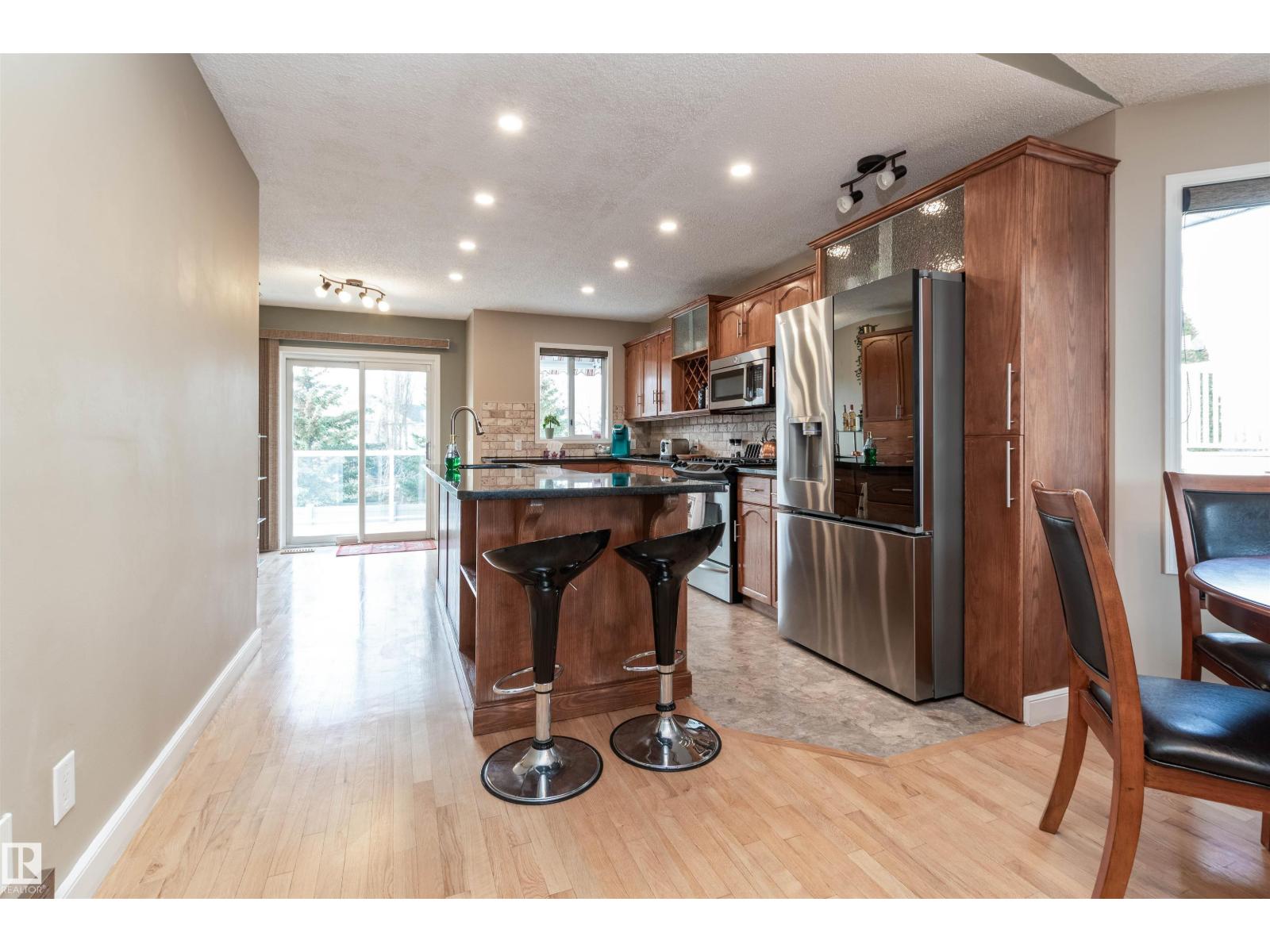 65 Dawson Dr, Sherwood Park, Alberta  T8H 1T7 - Photo 8 - E4464970